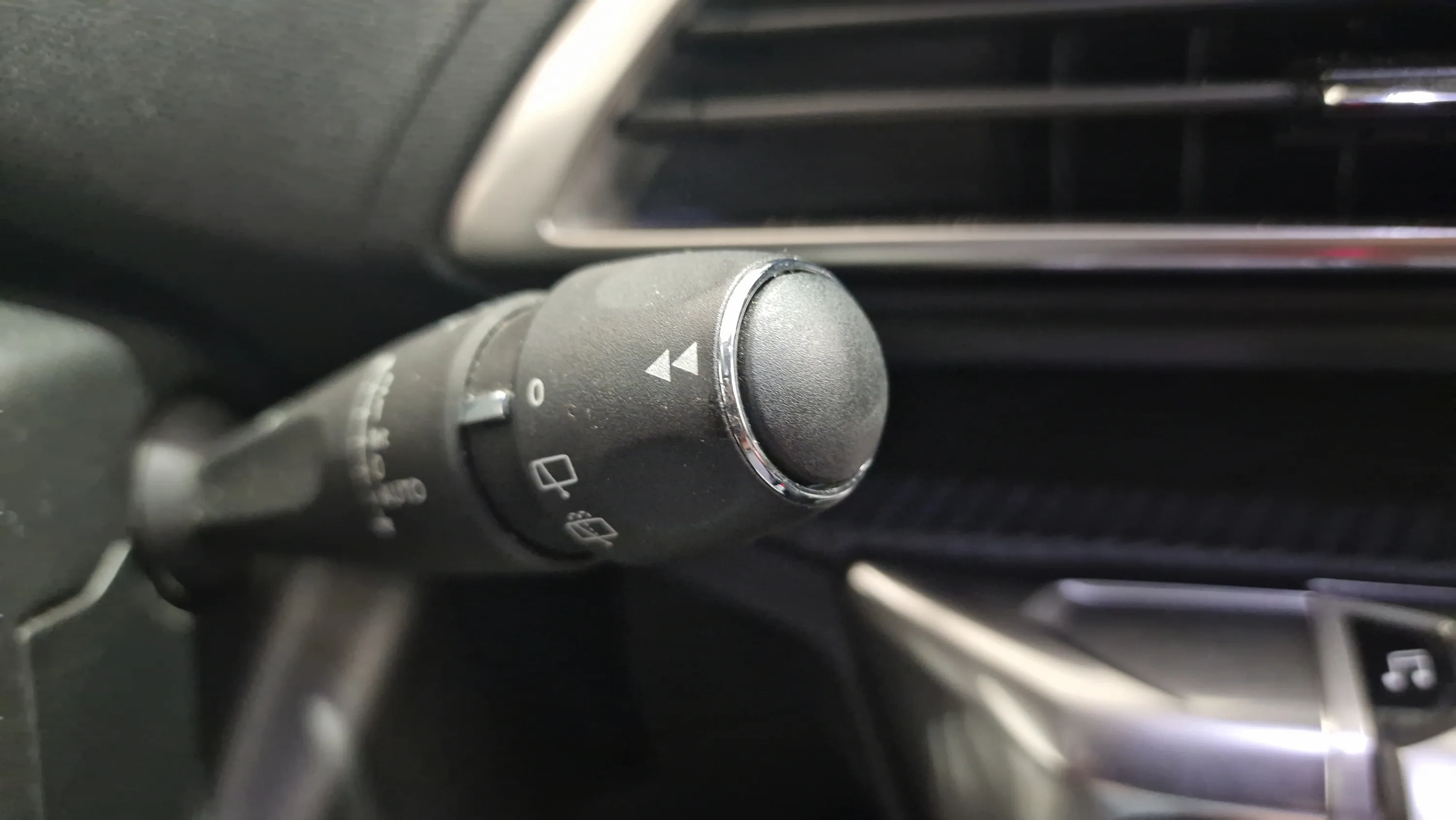Peugeot 3008 1.2 PureTech Allure - foto 19