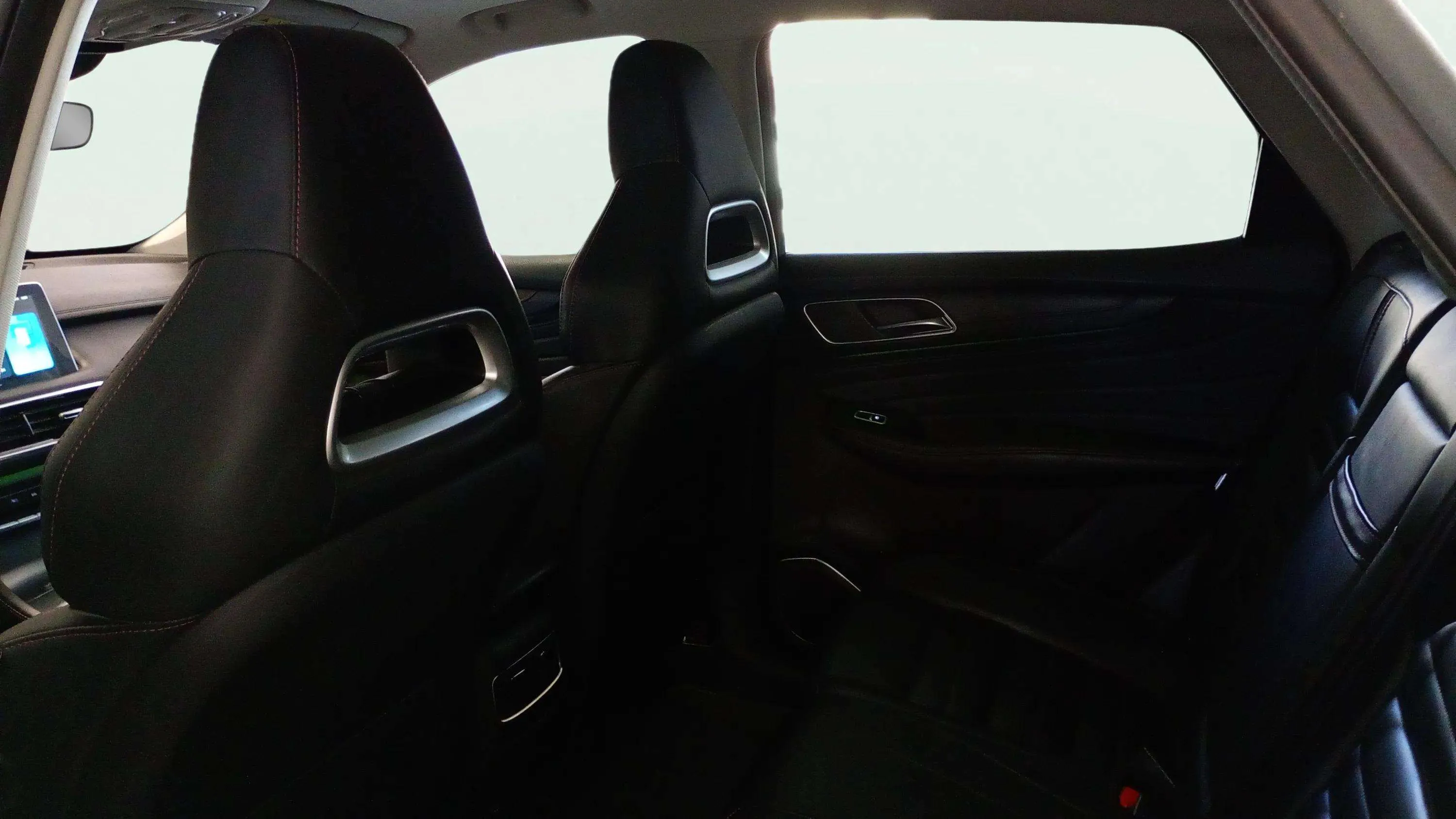 MG HS 1.5 Turbo GDI Luxury - foto 17