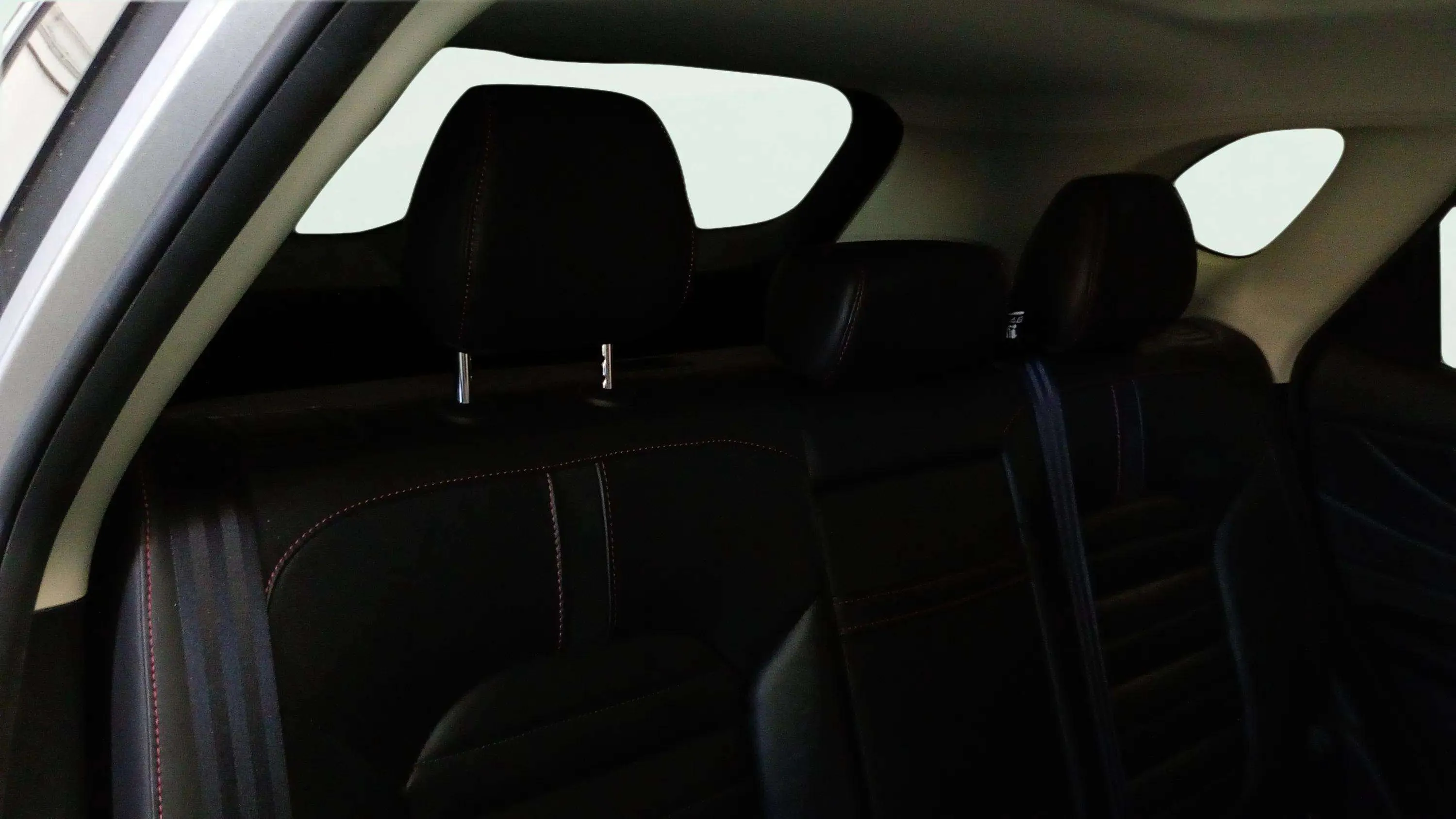 MG HS 1.5 Turbo GDI Luxury - foto 15