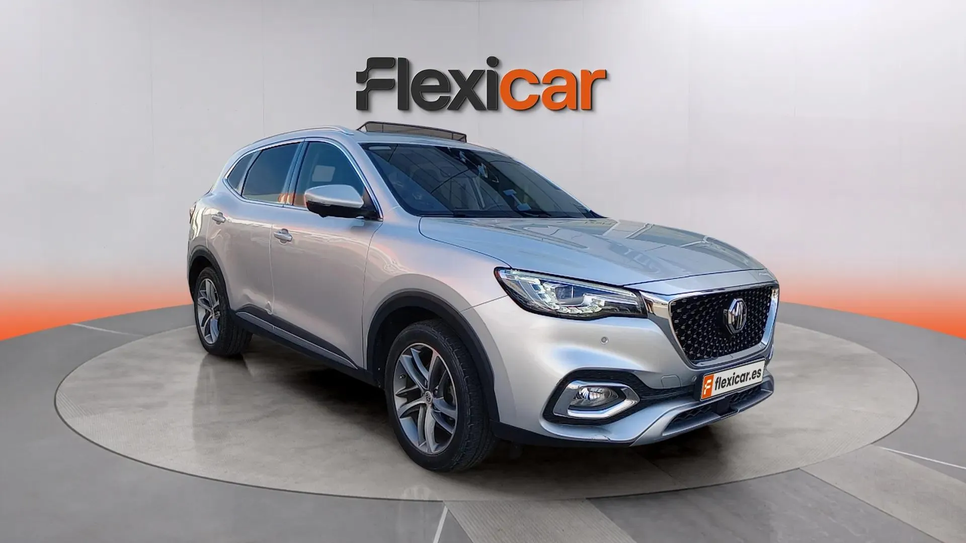 MG HS 1.5 Turbo GDI Luxury - foto 1
