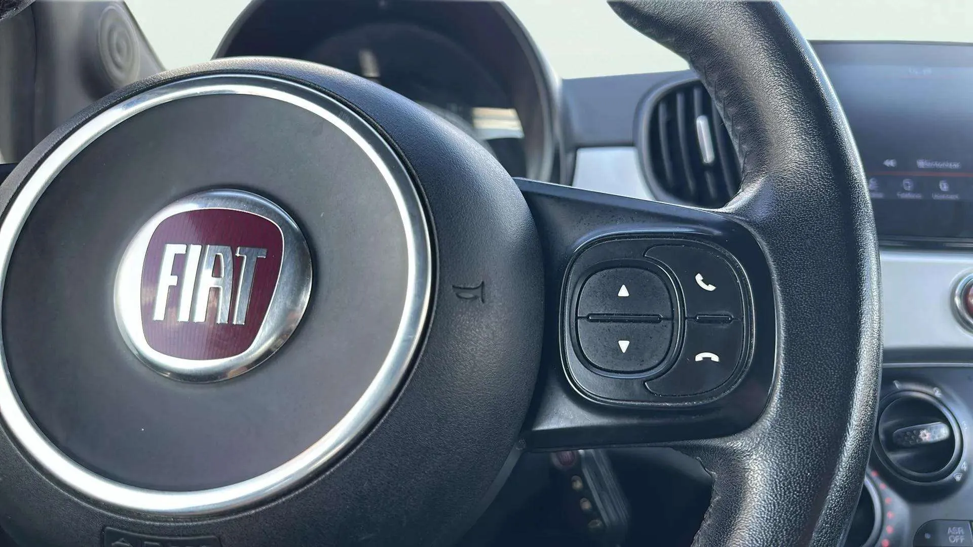 Fiat 500 Sport 1.0 Hybrid - foto 13