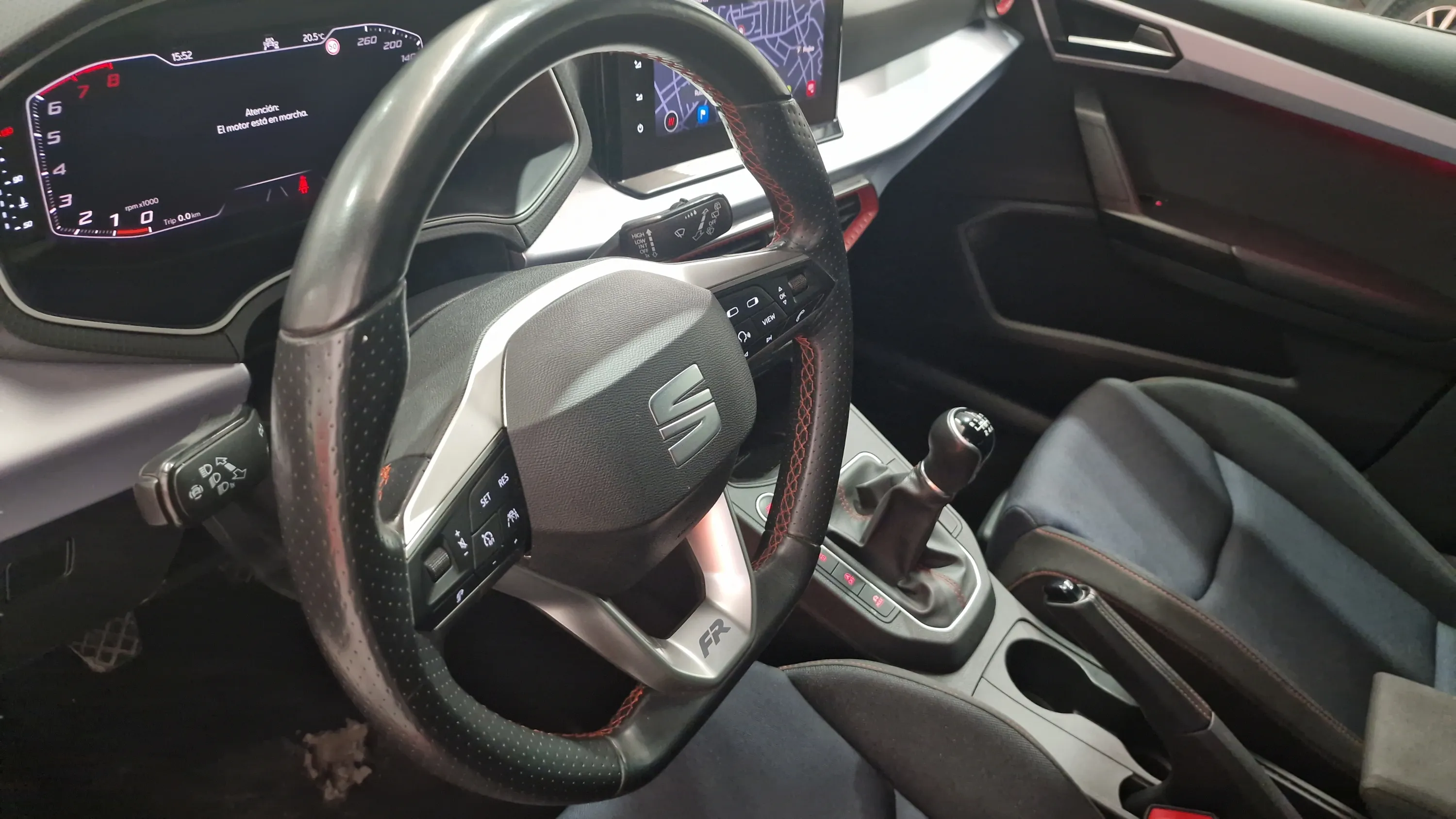 SEAT Ibiza 1.0 TSI FR XL - foto 14