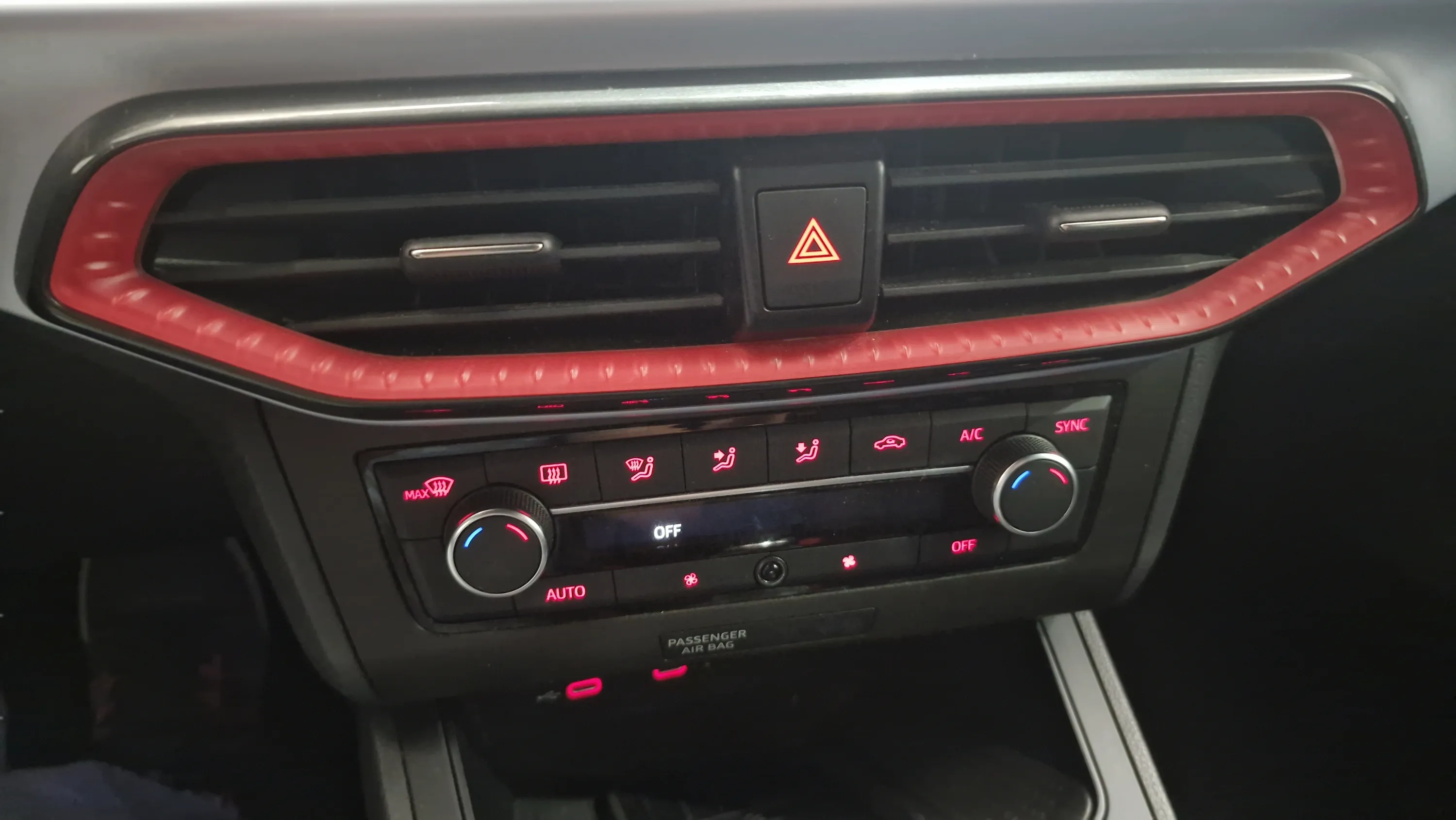 SEAT Ibiza 1.0 TSI FR XL - foto 25