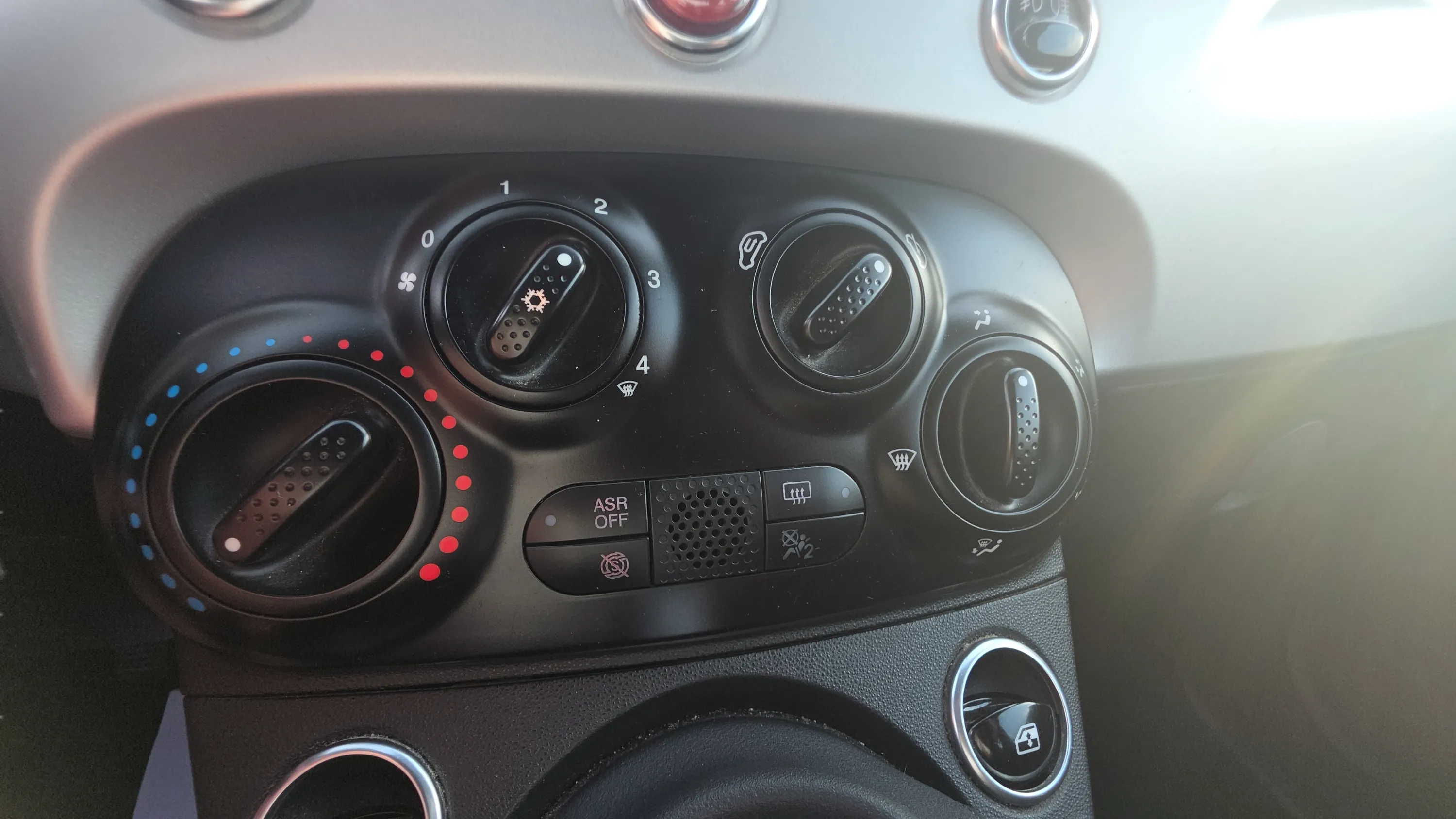 Fiat 500 Sport 1.0 Hybrid - foto 17