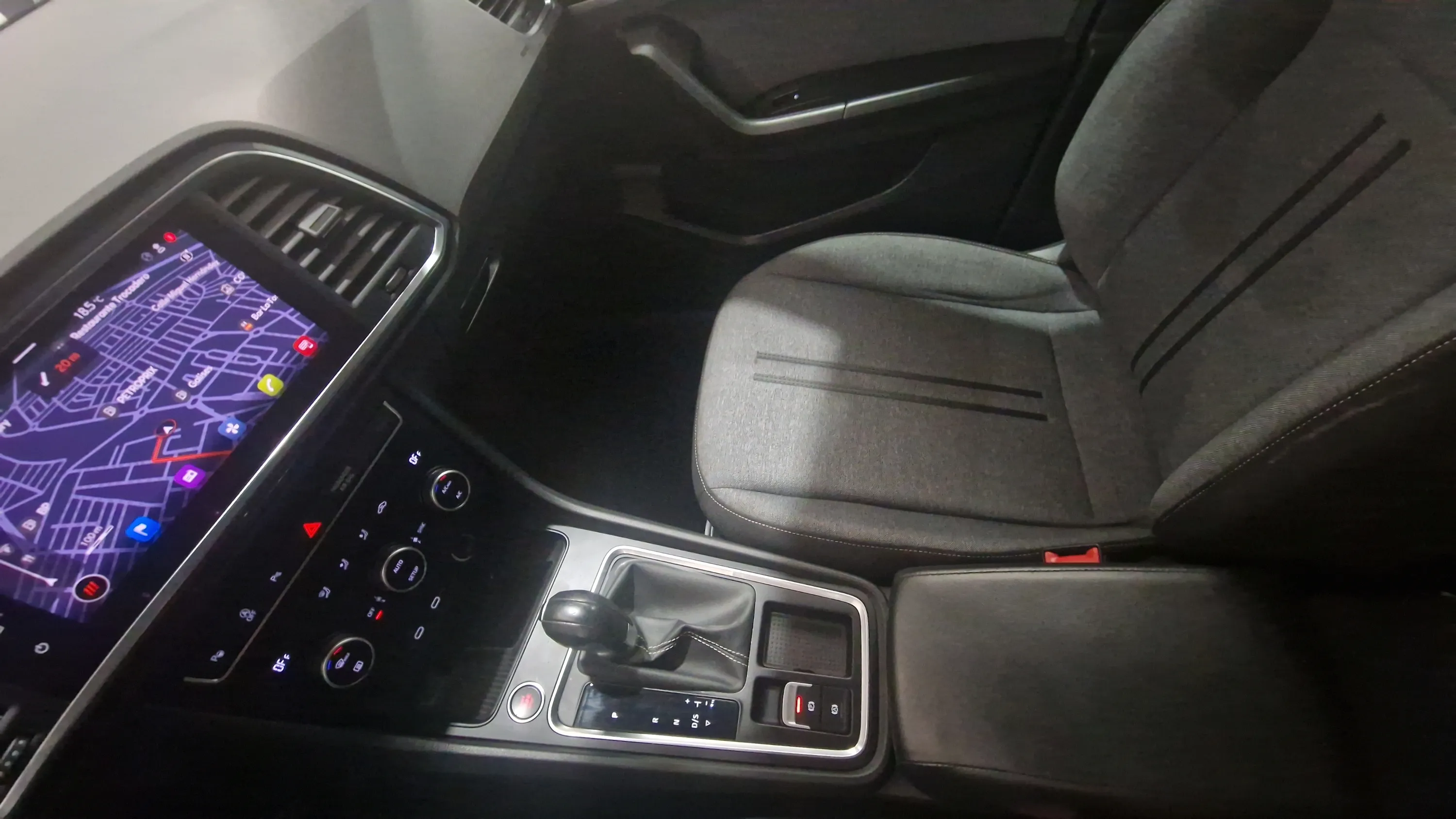 SEAT Ateca 1.5 TSI DSG Style XL - foto 25