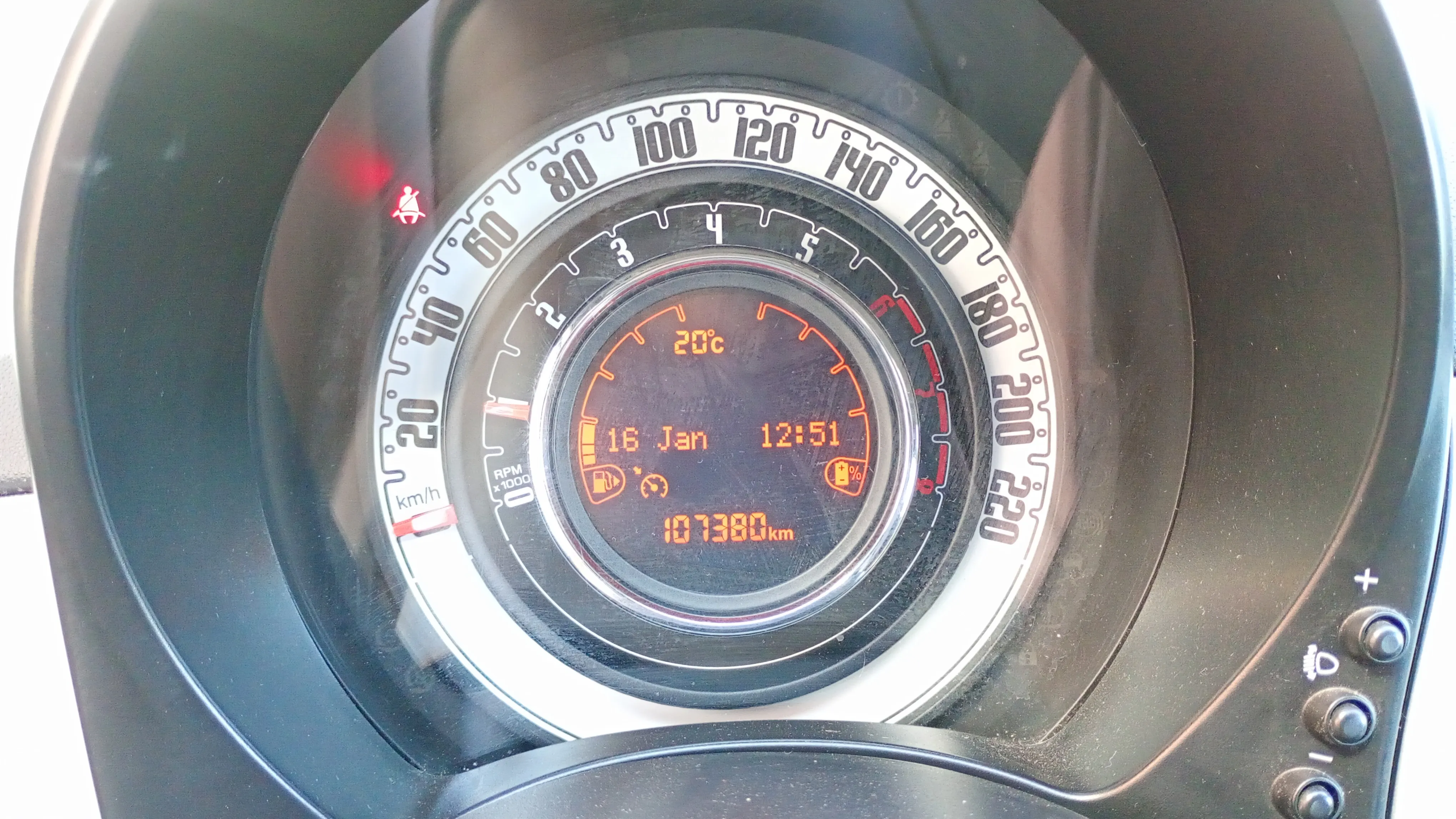 Fiat 500 Sport 1.0 Hybrid - foto 10