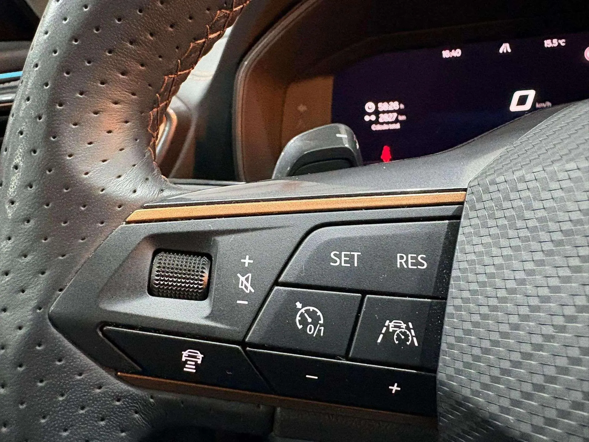 Cupra Formentor 1.5 TSI DSG - foto 12
