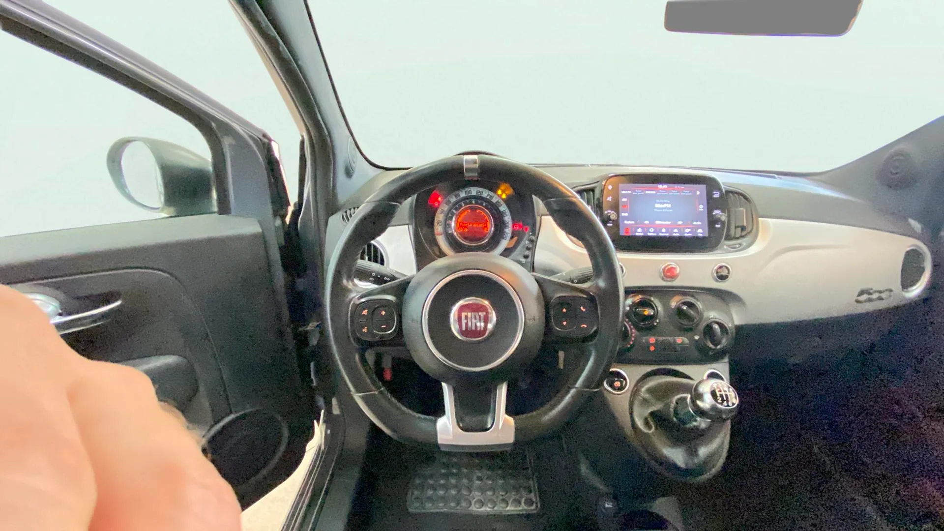Fiat 500 Connect 1.0 Hybrid - foto 7