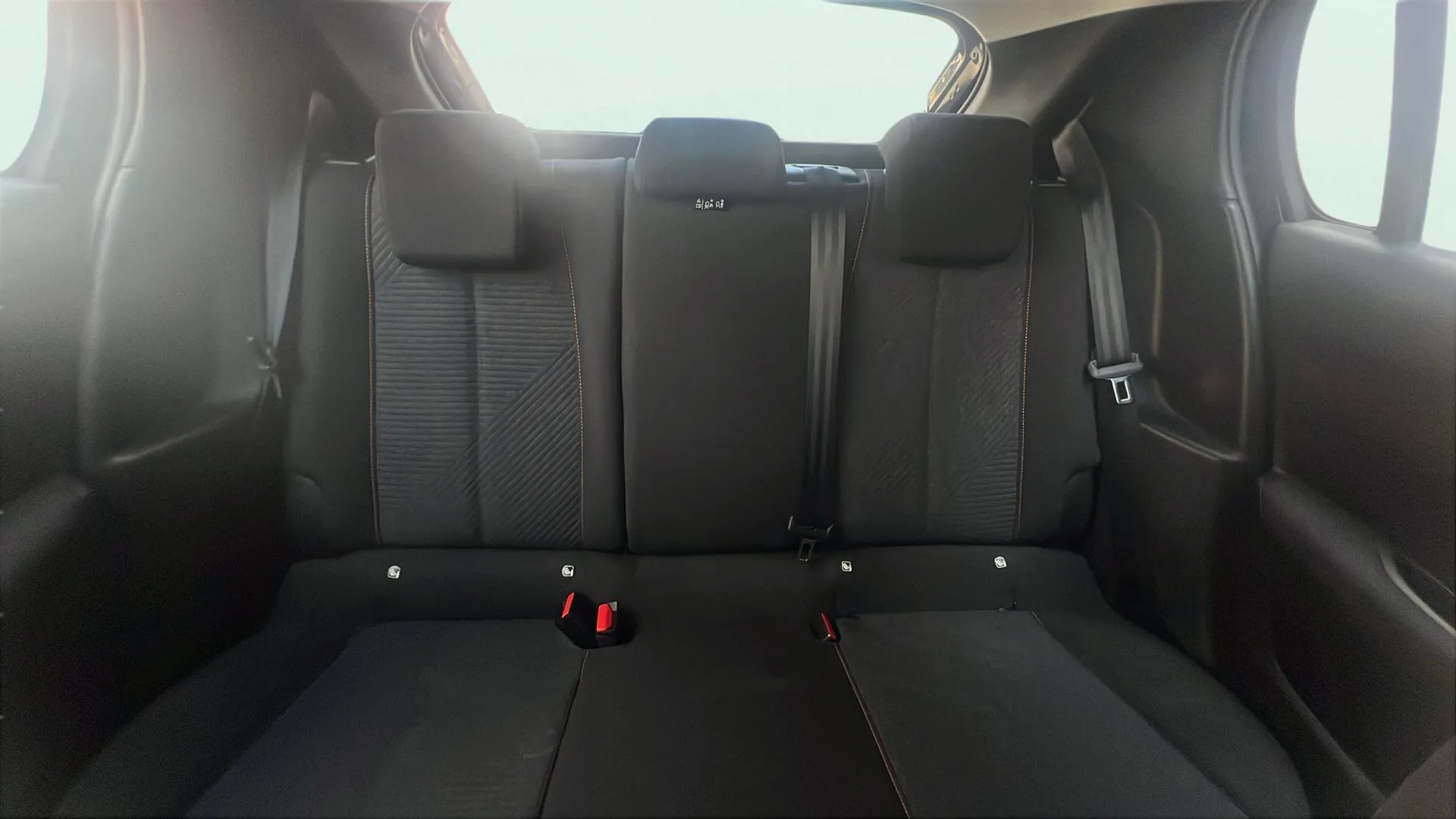 Peugeot 208 Style Hybrid 110 eDCS6 - foto 15