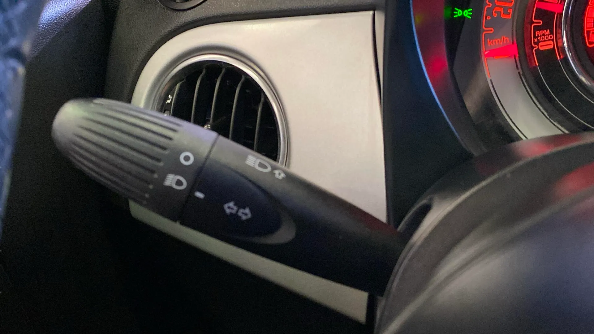 Fiat 500 Connect 1.0 Hybrid - foto 22