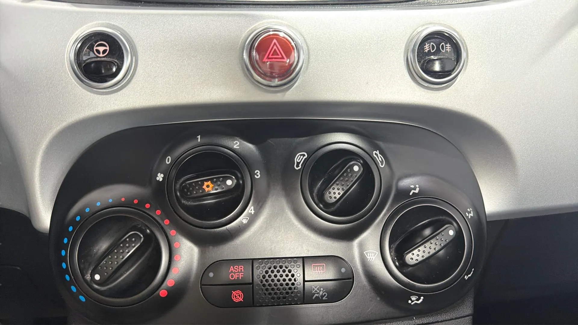 Fiat 500 Connect 1.0 Hybrid - foto 17
