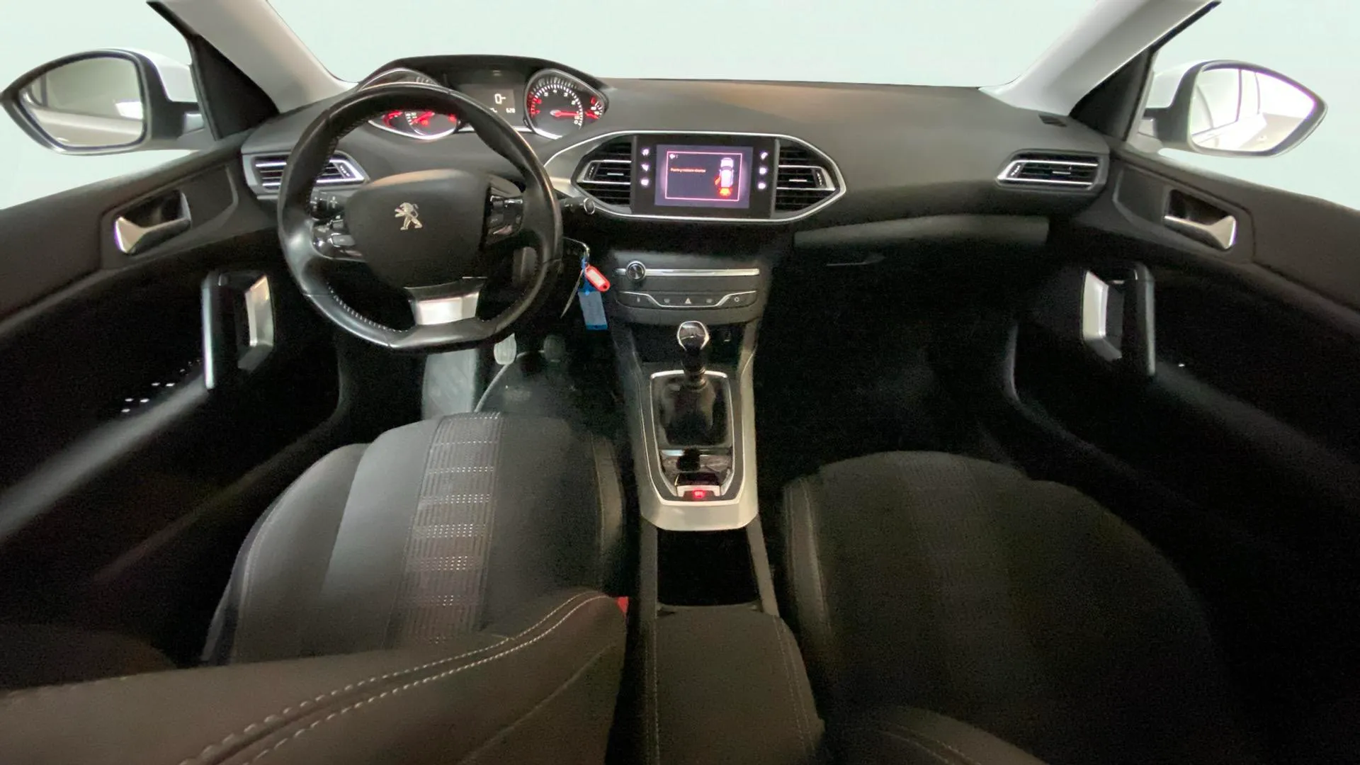 Peugeot 308 Allure PureTech 130 - foto 6