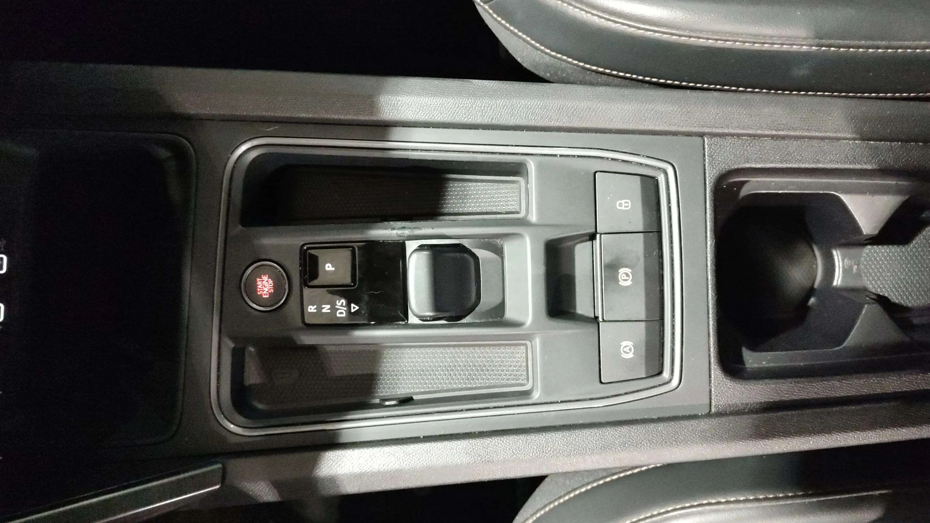 Cupra Formentor 1.5 TSI DSG - foto 21