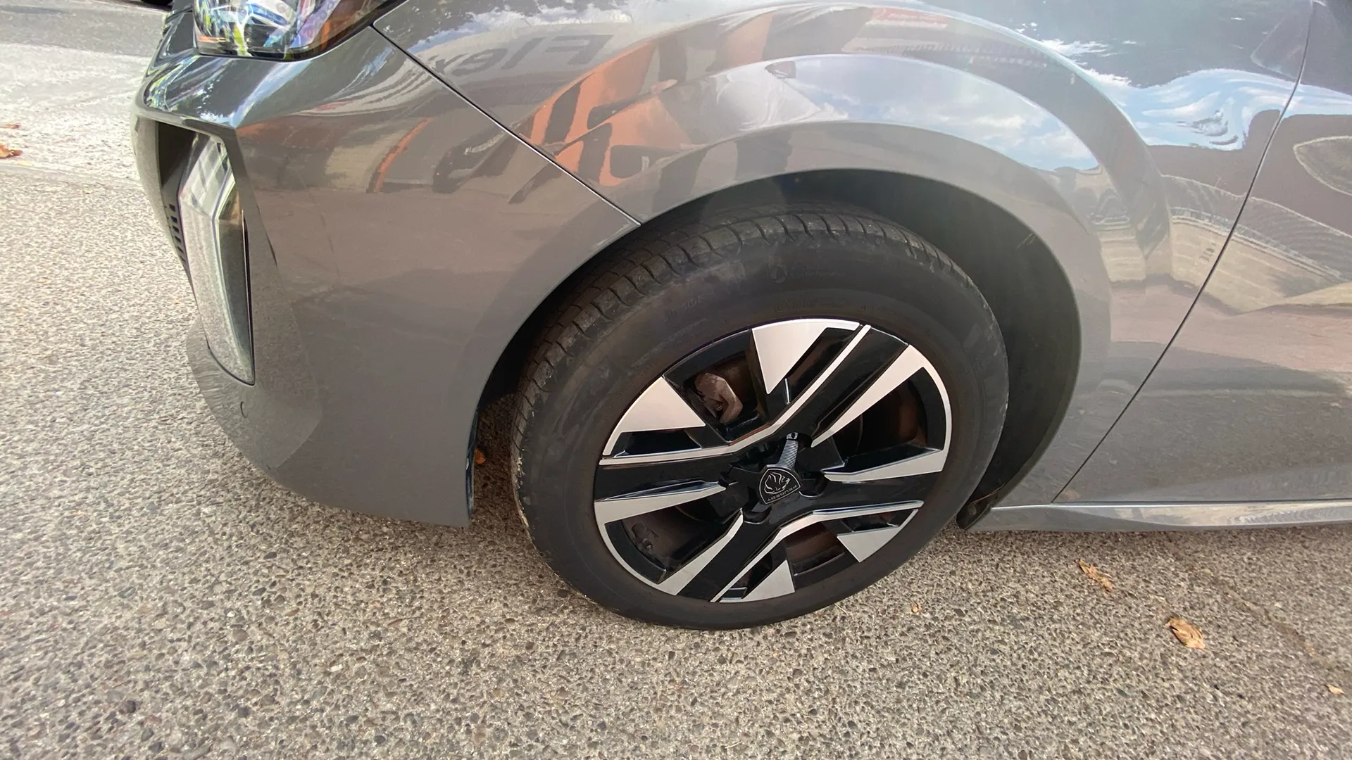 Peugeot 208 Allure Gasolina 100 - foto 15