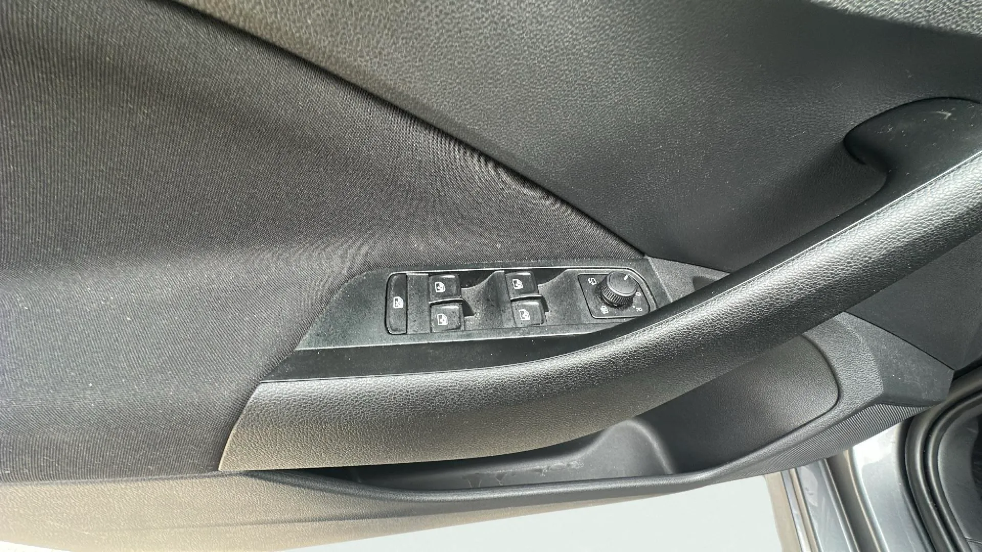 Škoda Kamiq 1.0 TSI DSG Ambition - foto 20