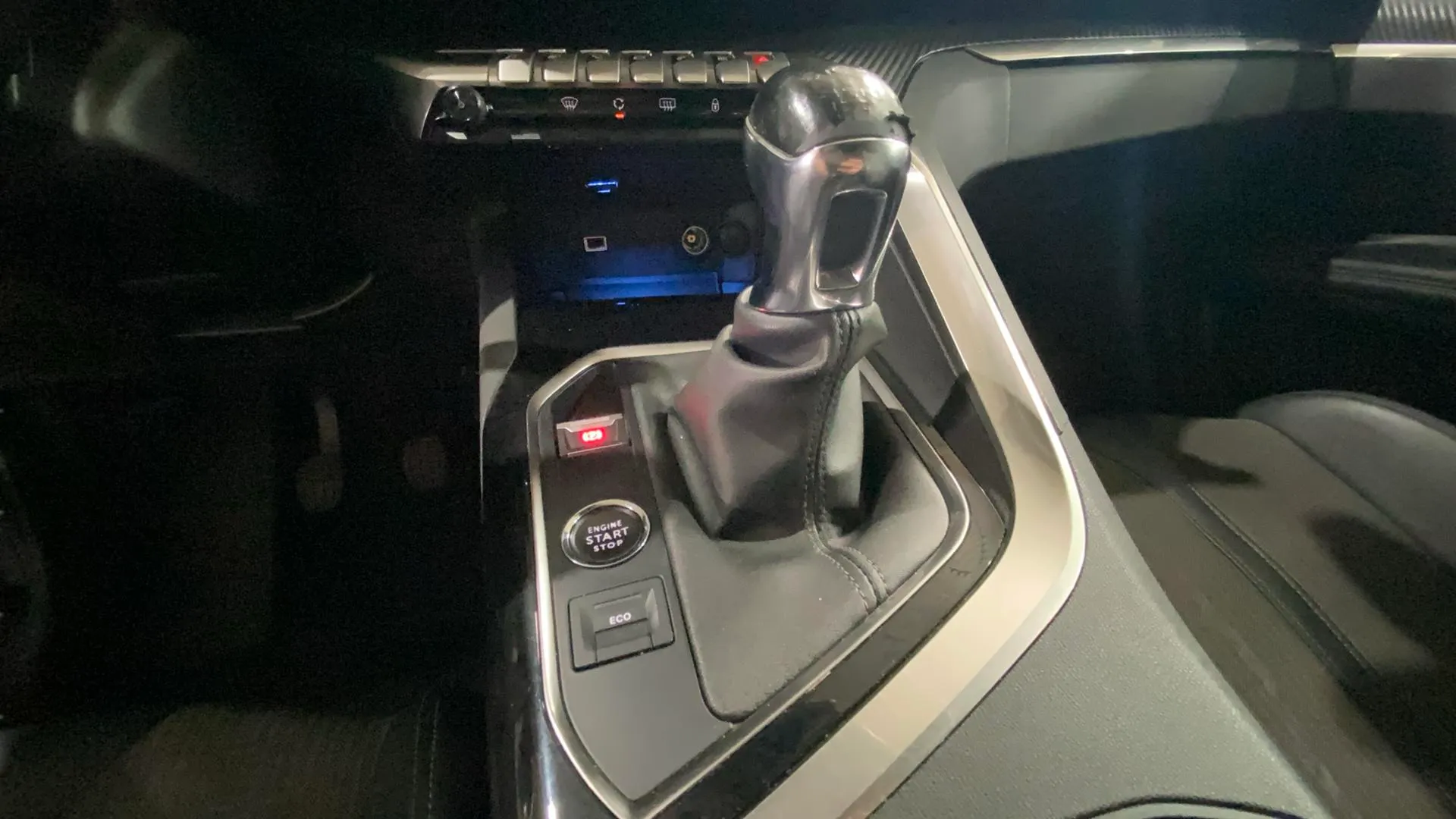 Peugeot 3008 1.2 PureTech Active - foto 22