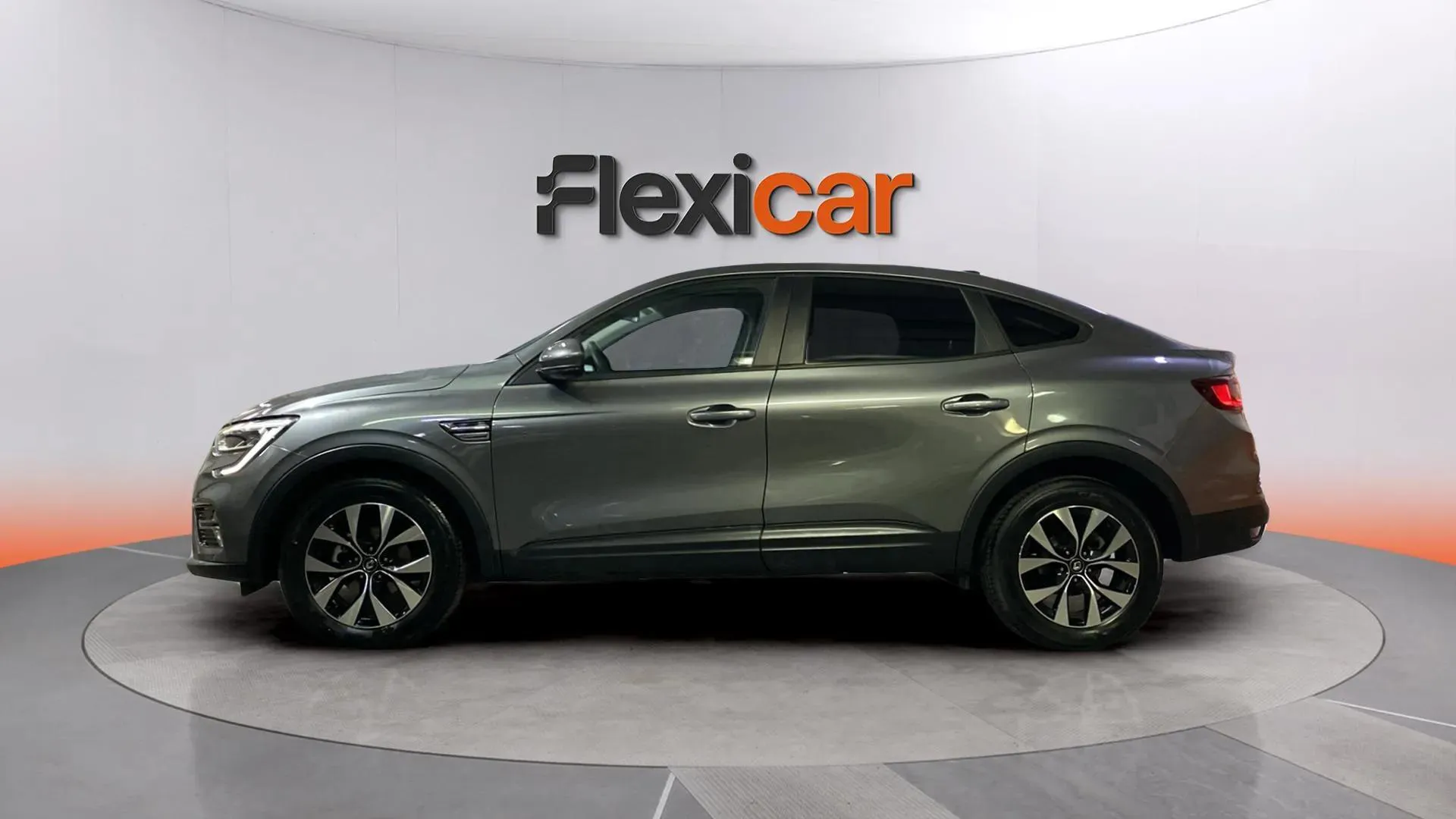 Renault Arkana Evolution TCe EDC mild hybr - foto 4