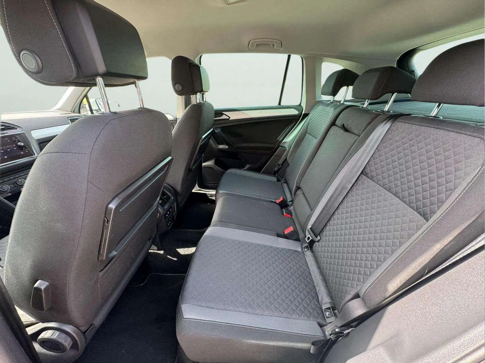 Volkswagen Tiguan Advance 2.0 TDI DSG - foto 8