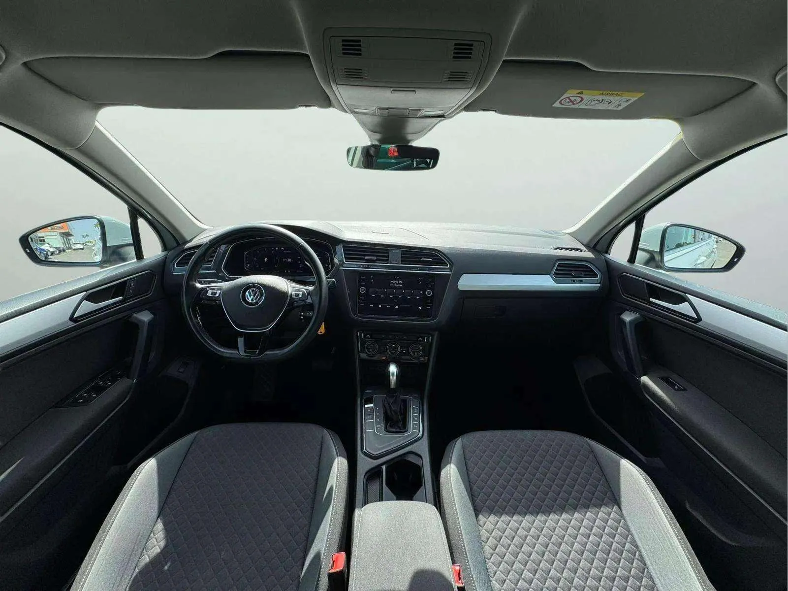 Volkswagen Tiguan Advance 2.0 TDI DSG - foto 10