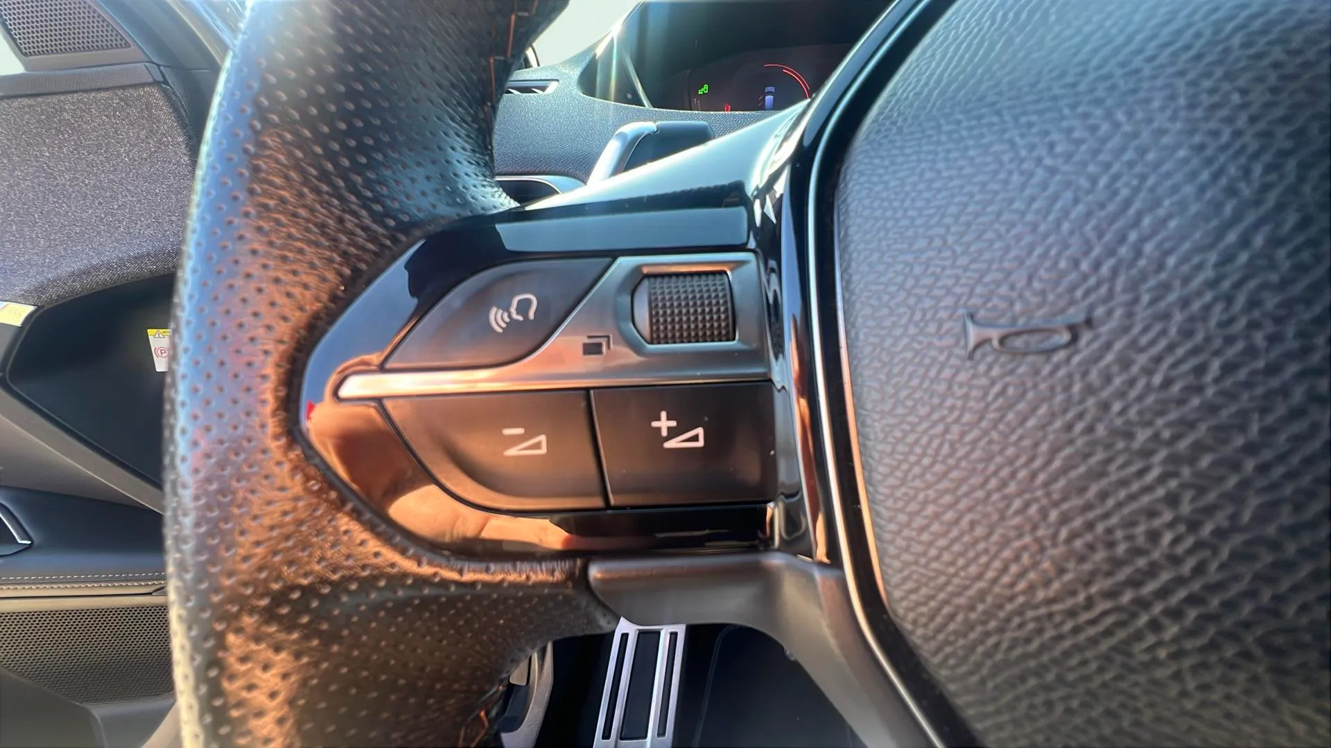 Peugeot 3008 2.0BLUEHDI GT - foto 20