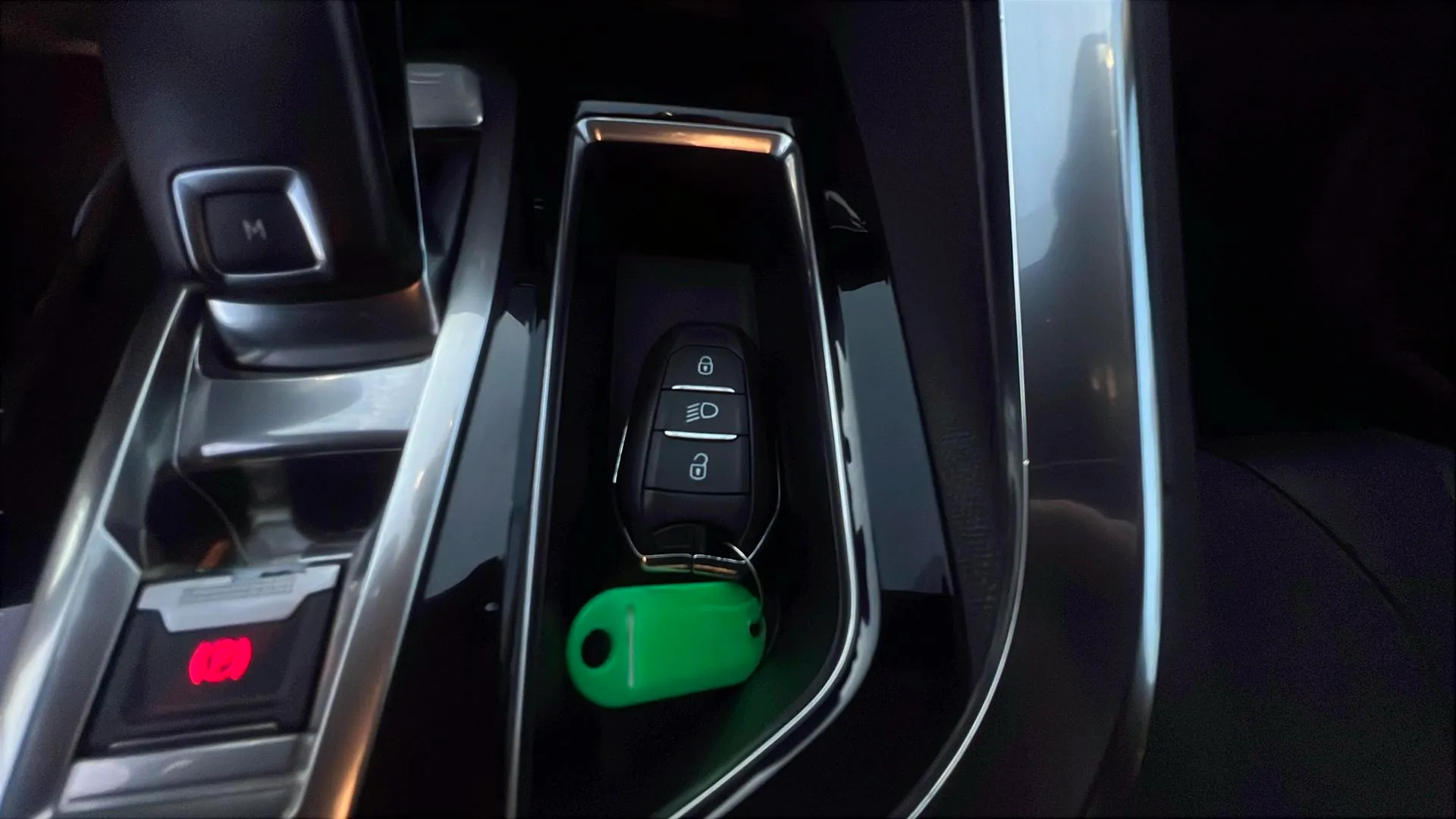Peugeot 3008 2.0BLUEHDI GT - foto 26