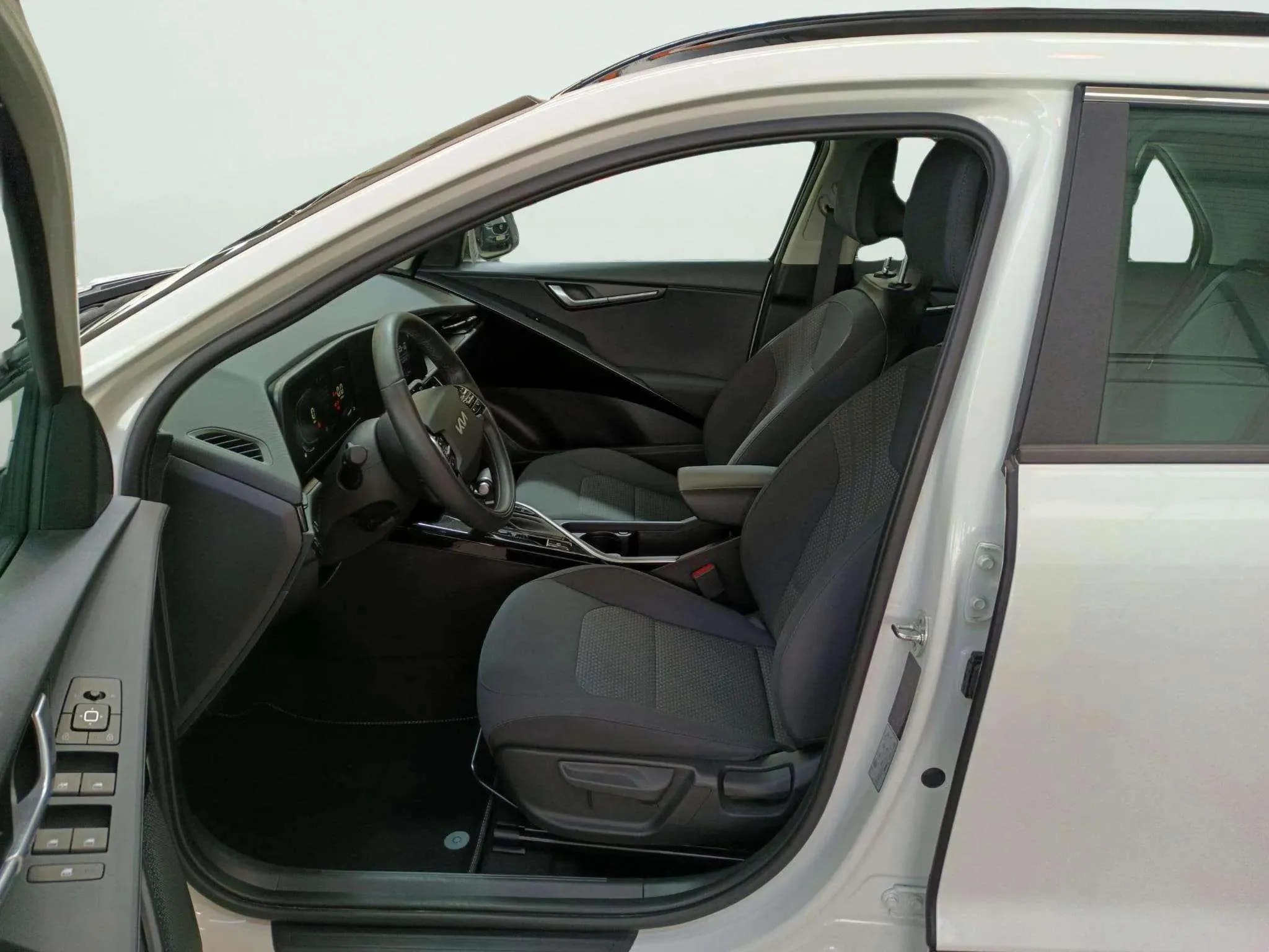 Kia Niro 1.6 GDi HEV Concept - foto 9