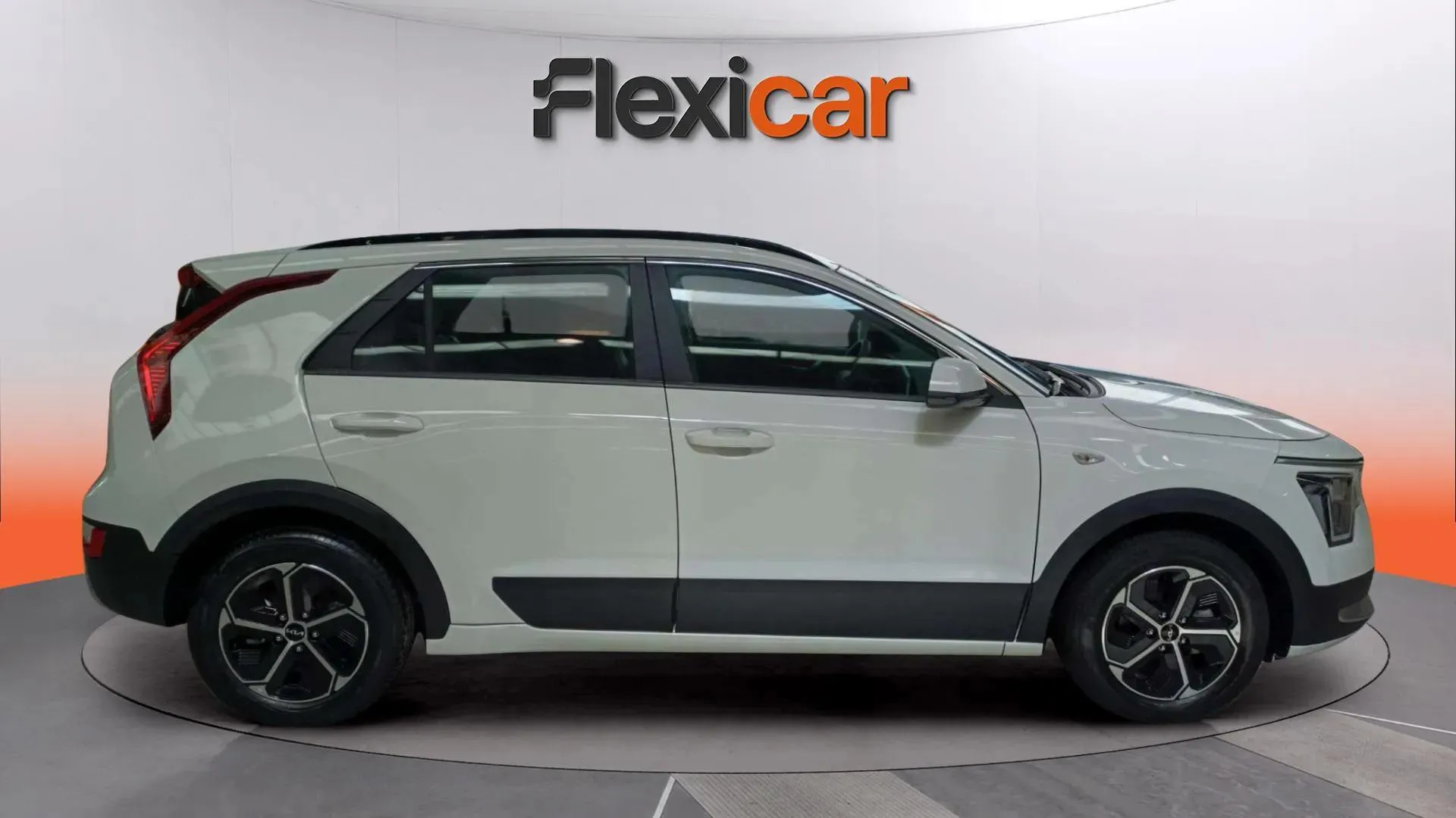 Kia Niro 1.6 GDi HEV Concept - foto 4