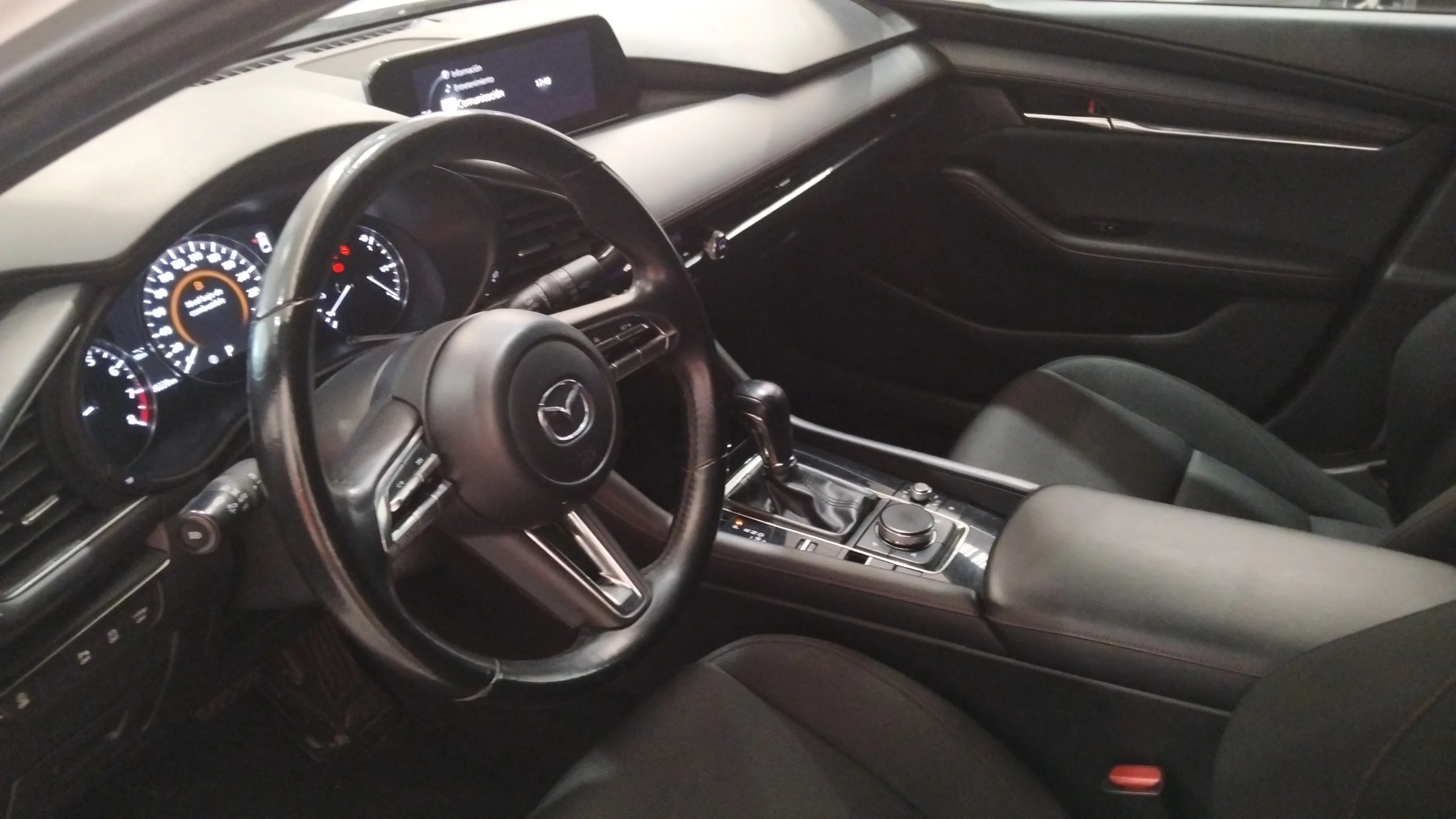 Mazda Mazda3 2.0 e-Skyactiv-G Homura - foto 9