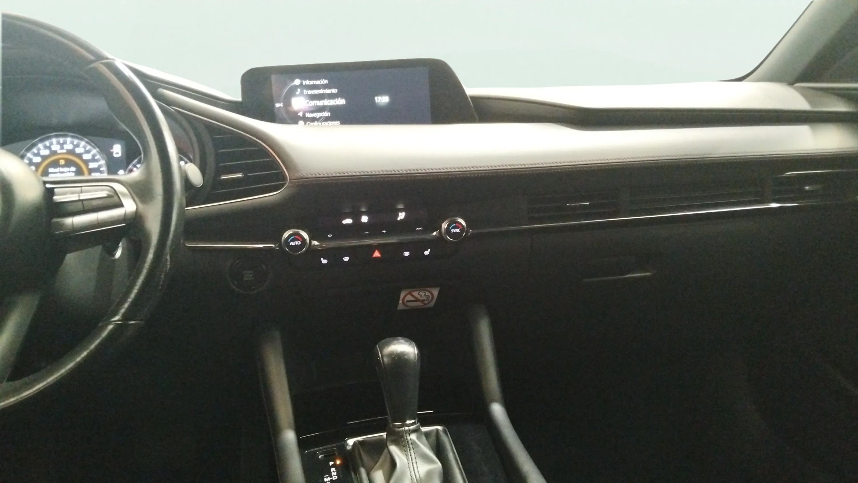 Mazda Mazda3 2.0 e-Skyactiv-G Homura - foto 11