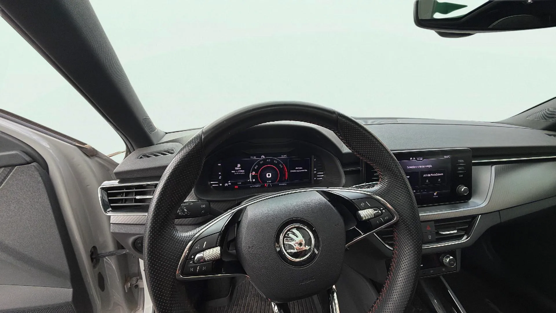 Škoda Kamiq 1.0 TSI Active - foto 8