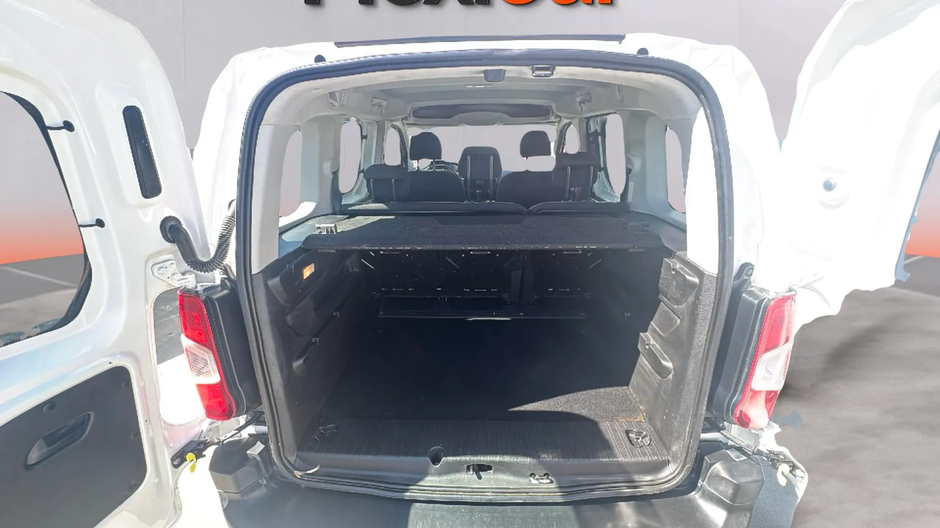 Peugeot Rifter Active Long BlueHDi - foto 12