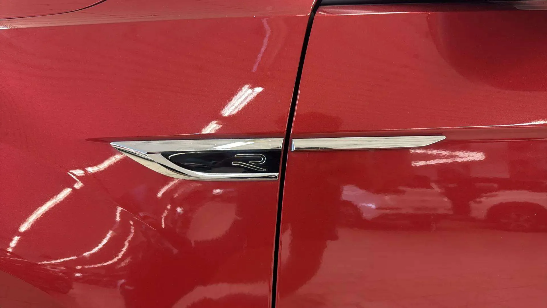 Volkswagen T-Roc R-Line 2.0 TDI DSG - foto 9