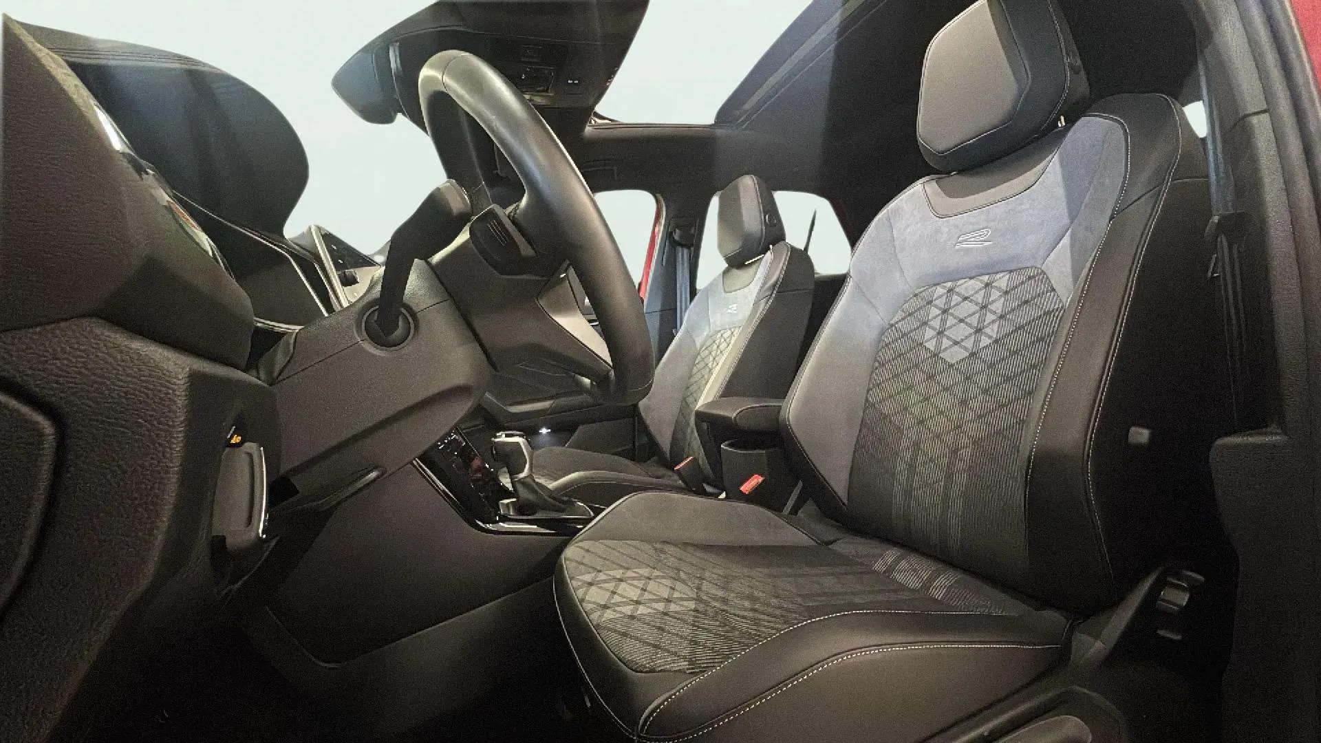 Volkswagen T-Roc R-Line 2.0 TDI DSG - foto 20
