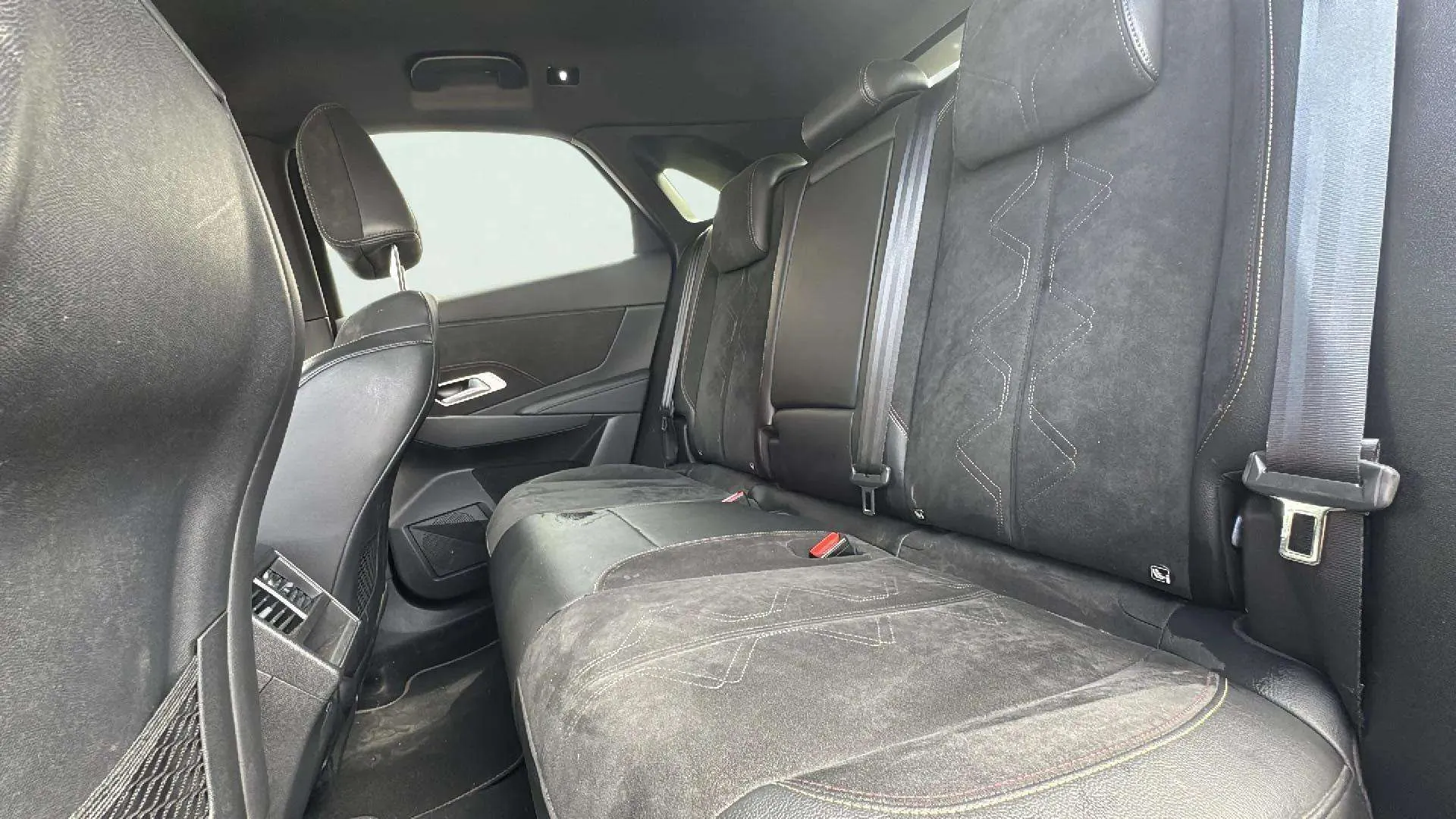 DS DS 7 Crossback 1.6 E-Tense 225 Performance Line - foto 18