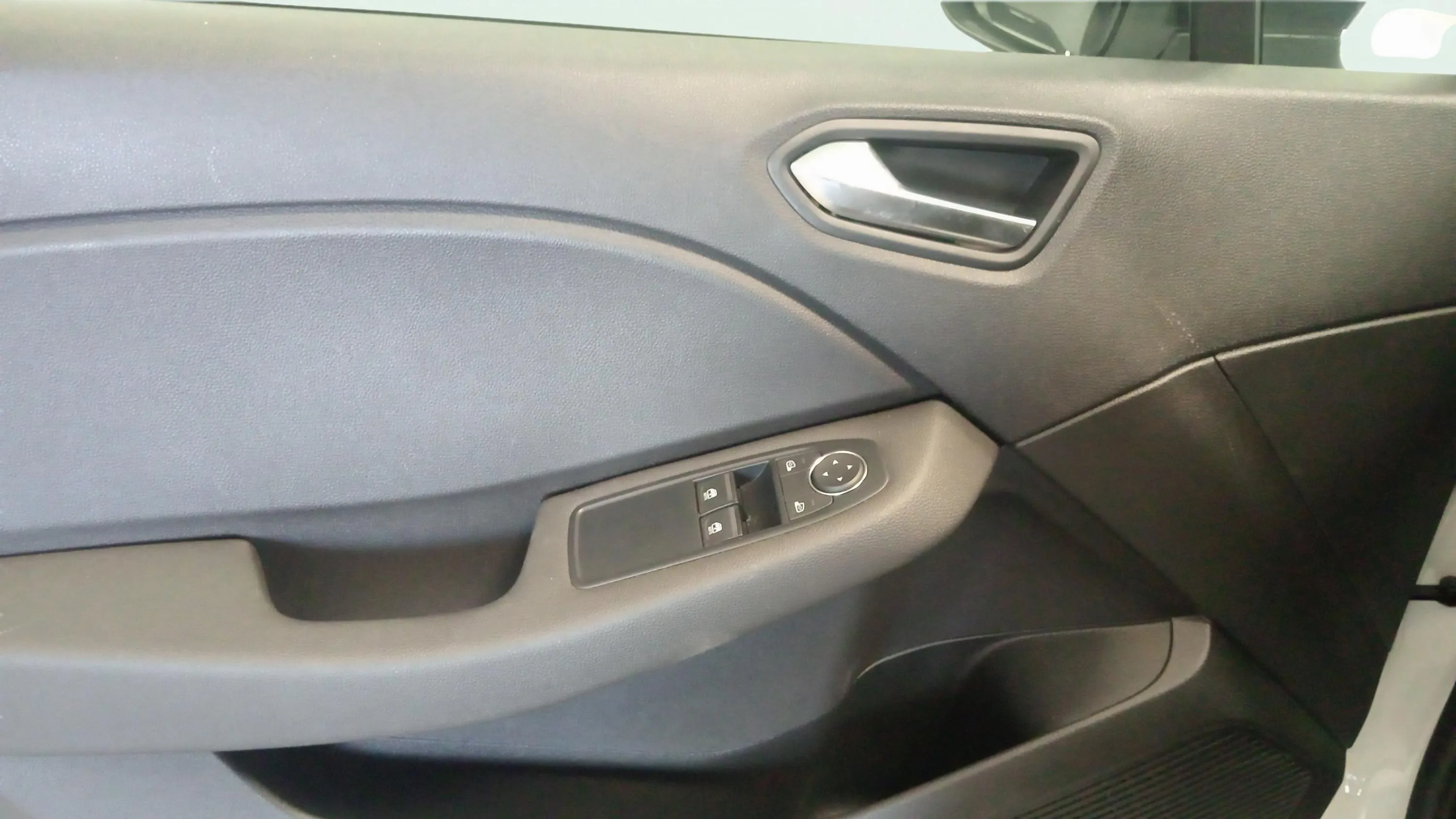 Renault Clio Equilibre TCe - foto 21