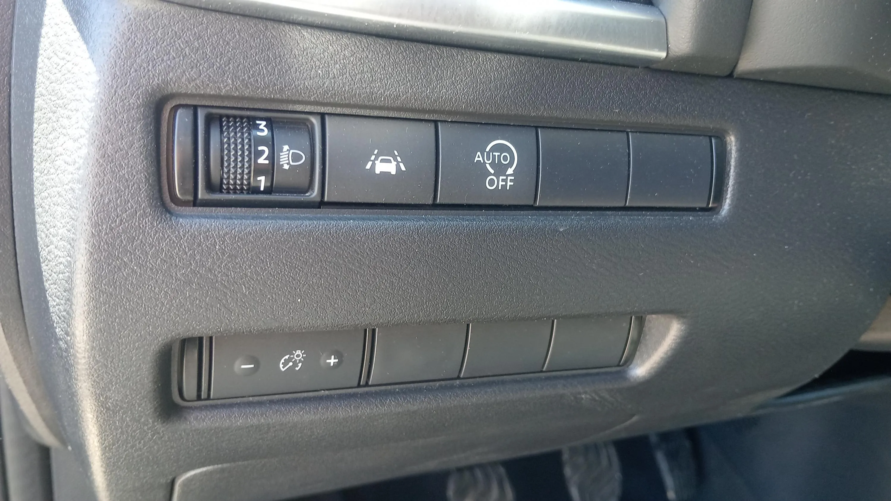 Nissan Qashqai DIG-T N-Connecta - foto 20