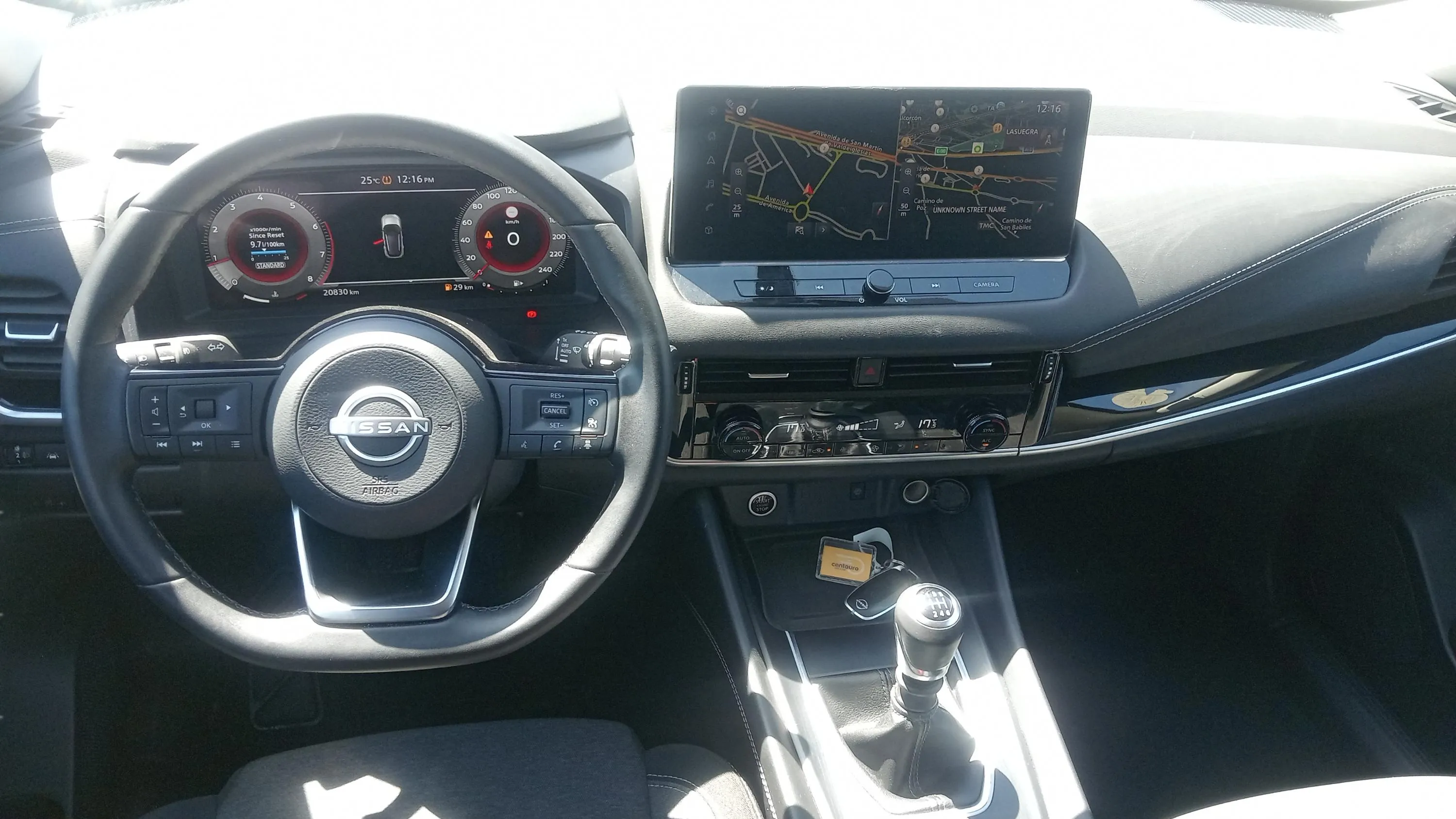 Nissan Qashqai DIG-T N-Connecta - foto 15