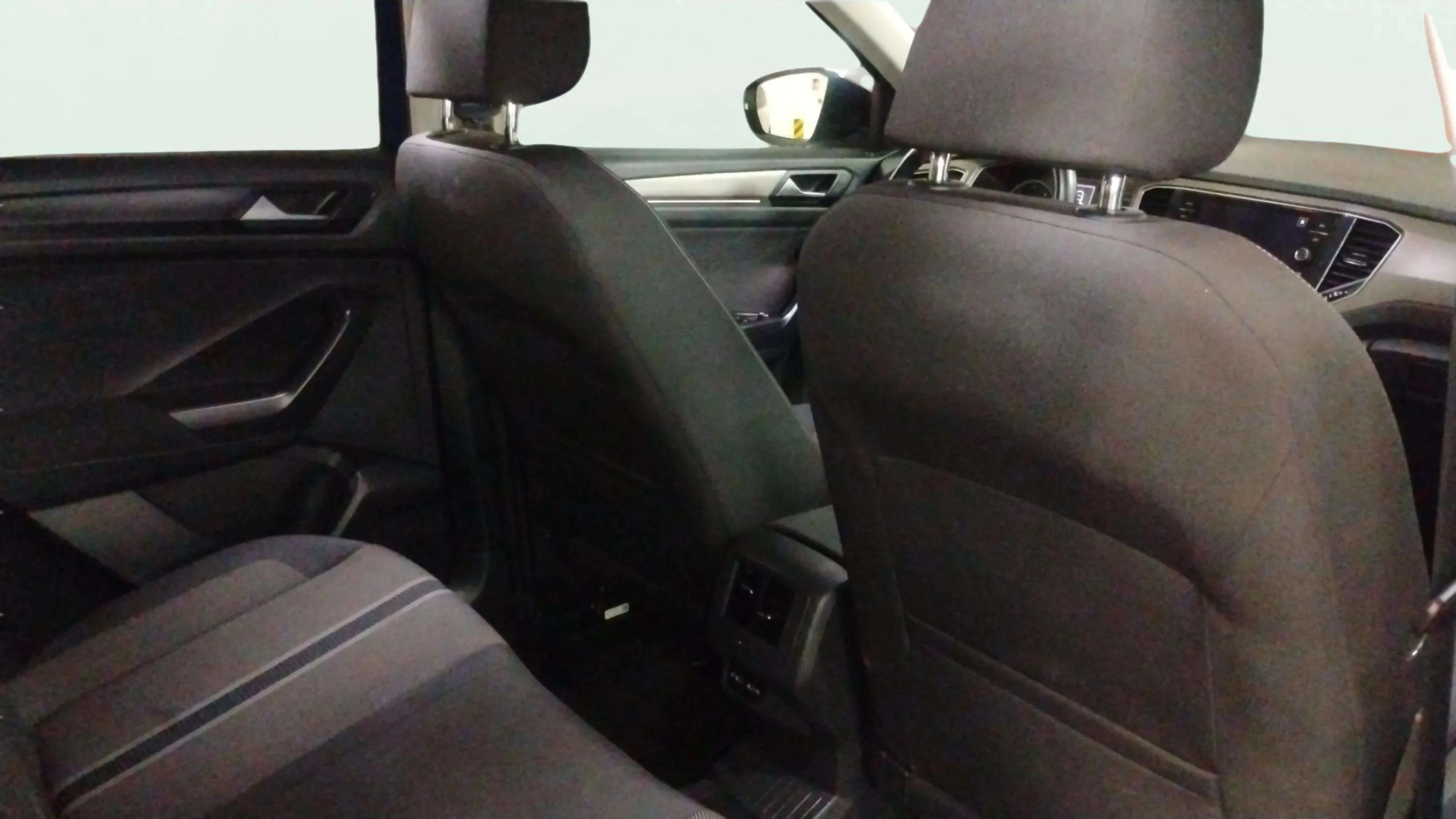 Volkswagen T-Roc Advance Style 1.6 TDI - foto 15