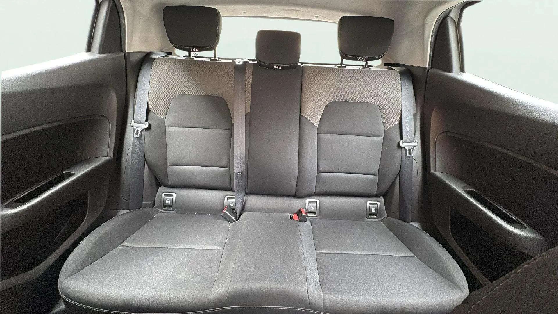 Renault Clio Business Blue dCi - foto 13