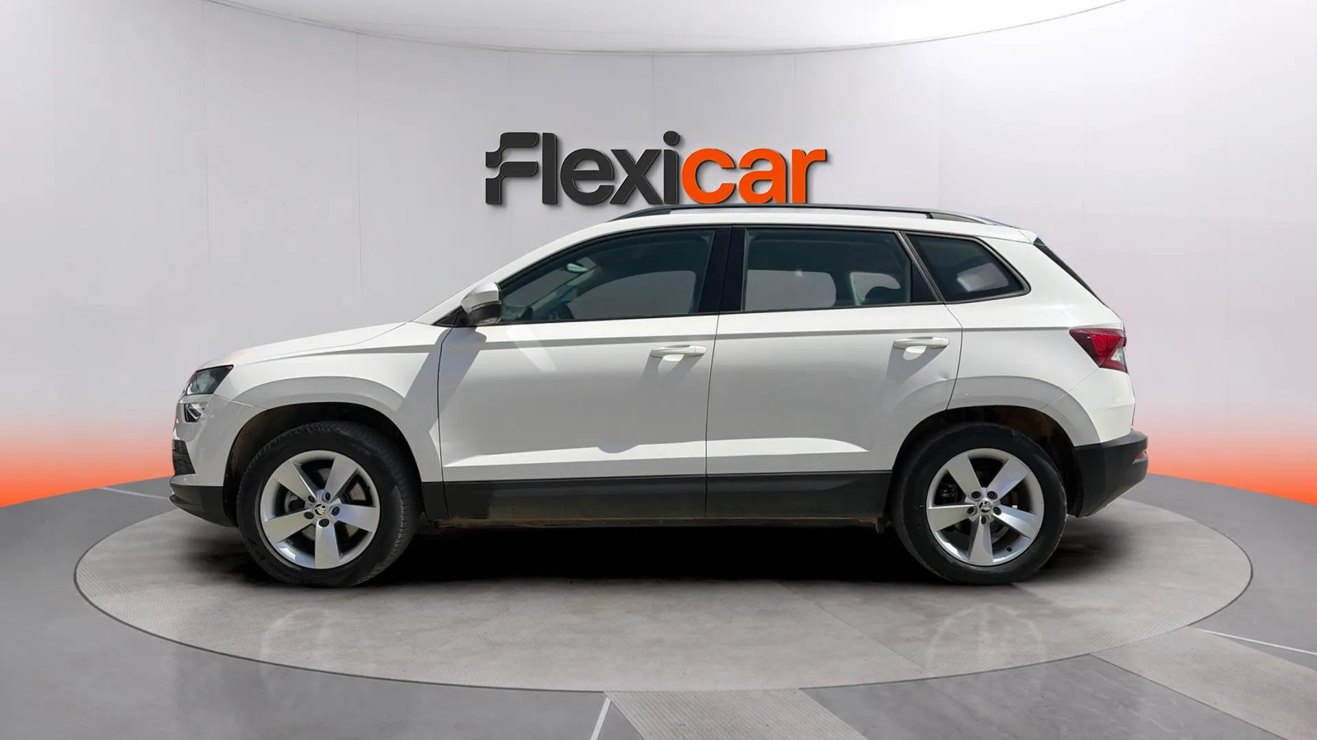 Škoda Karoq 2.0 TDI DSG 4x4 Ambition - foto 5