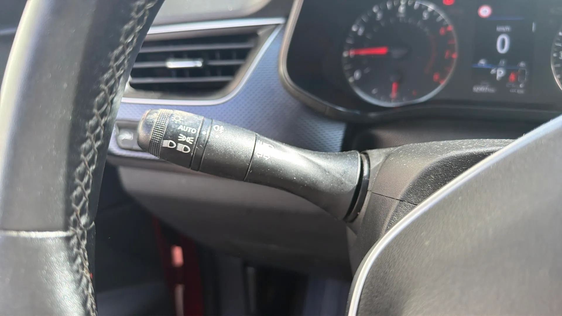 Renault Arkana Intens TCe EDC Microhíbrido - foto 17