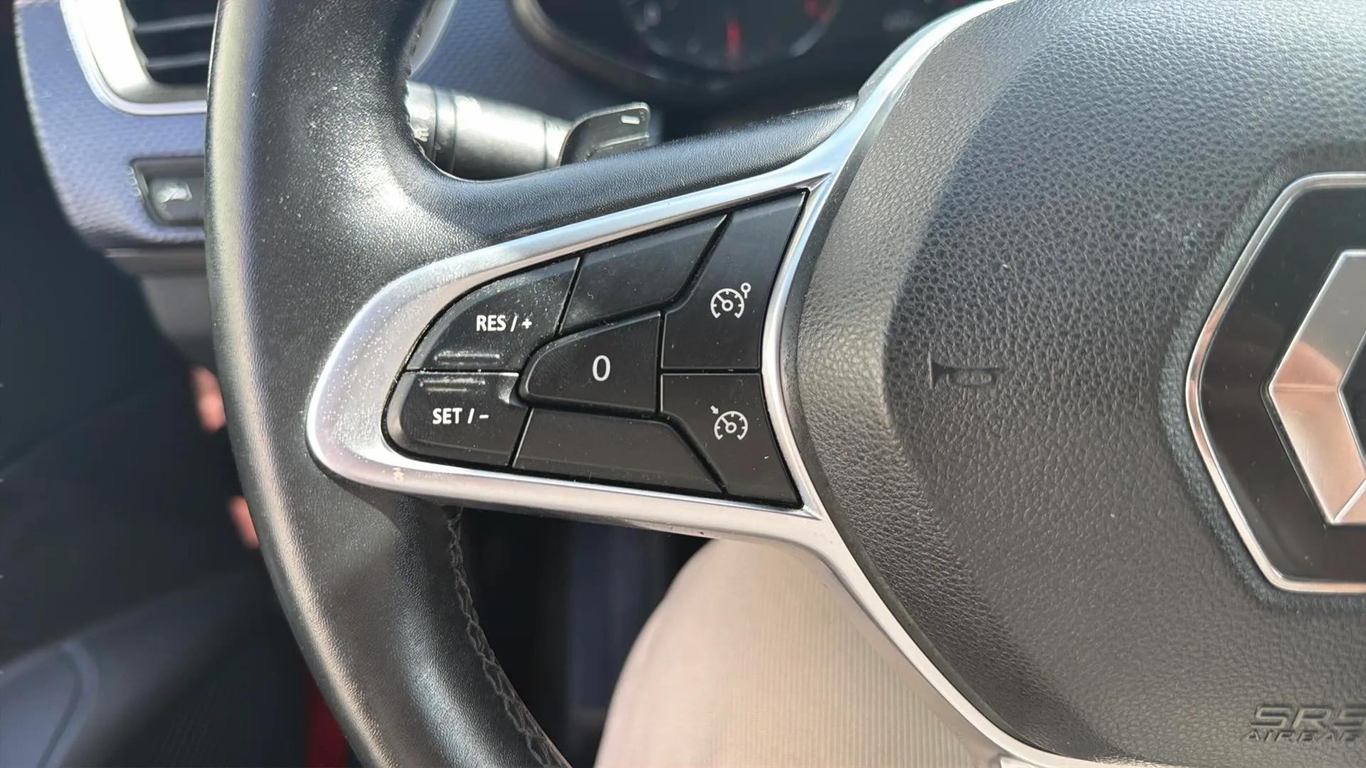 Renault Arkana Intens TCe EDC Microhíbrido - foto 15
