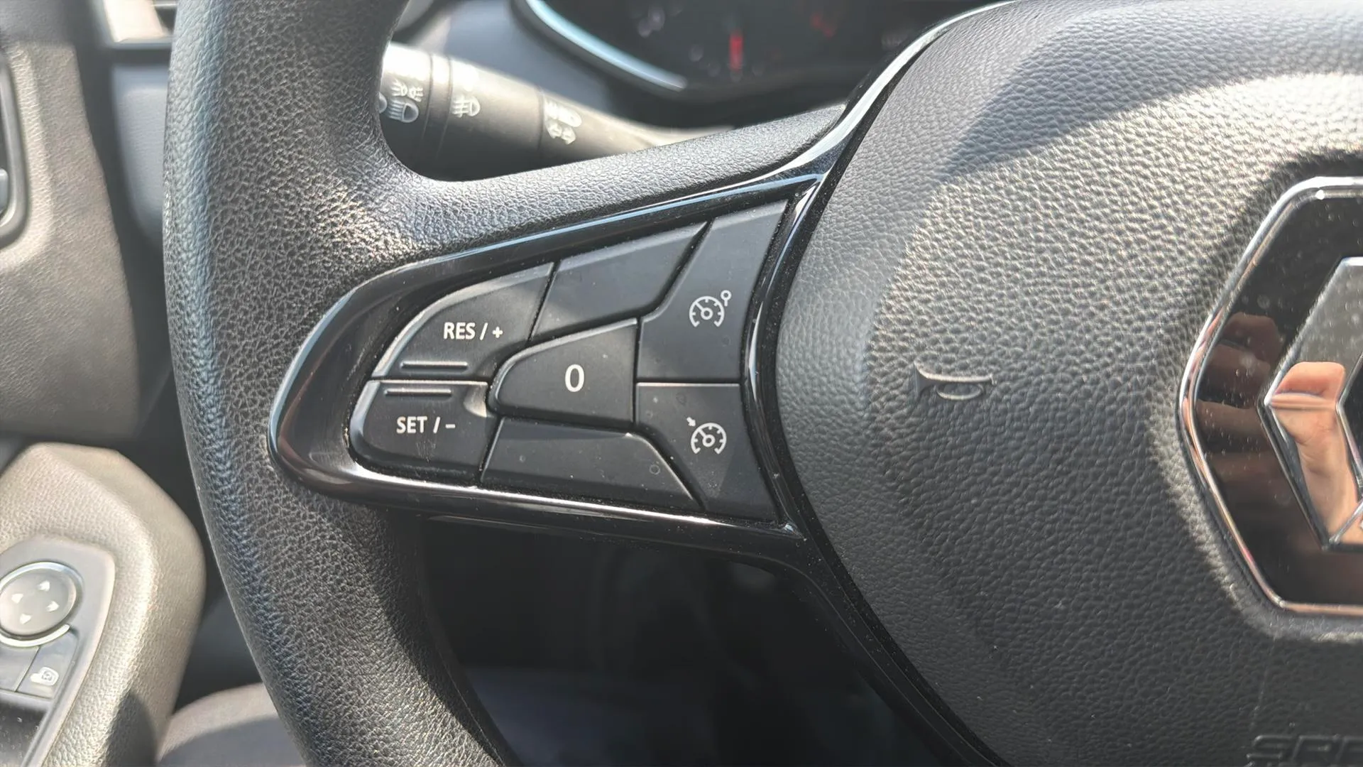 Renault Clio Business Blue dCi - foto 15
