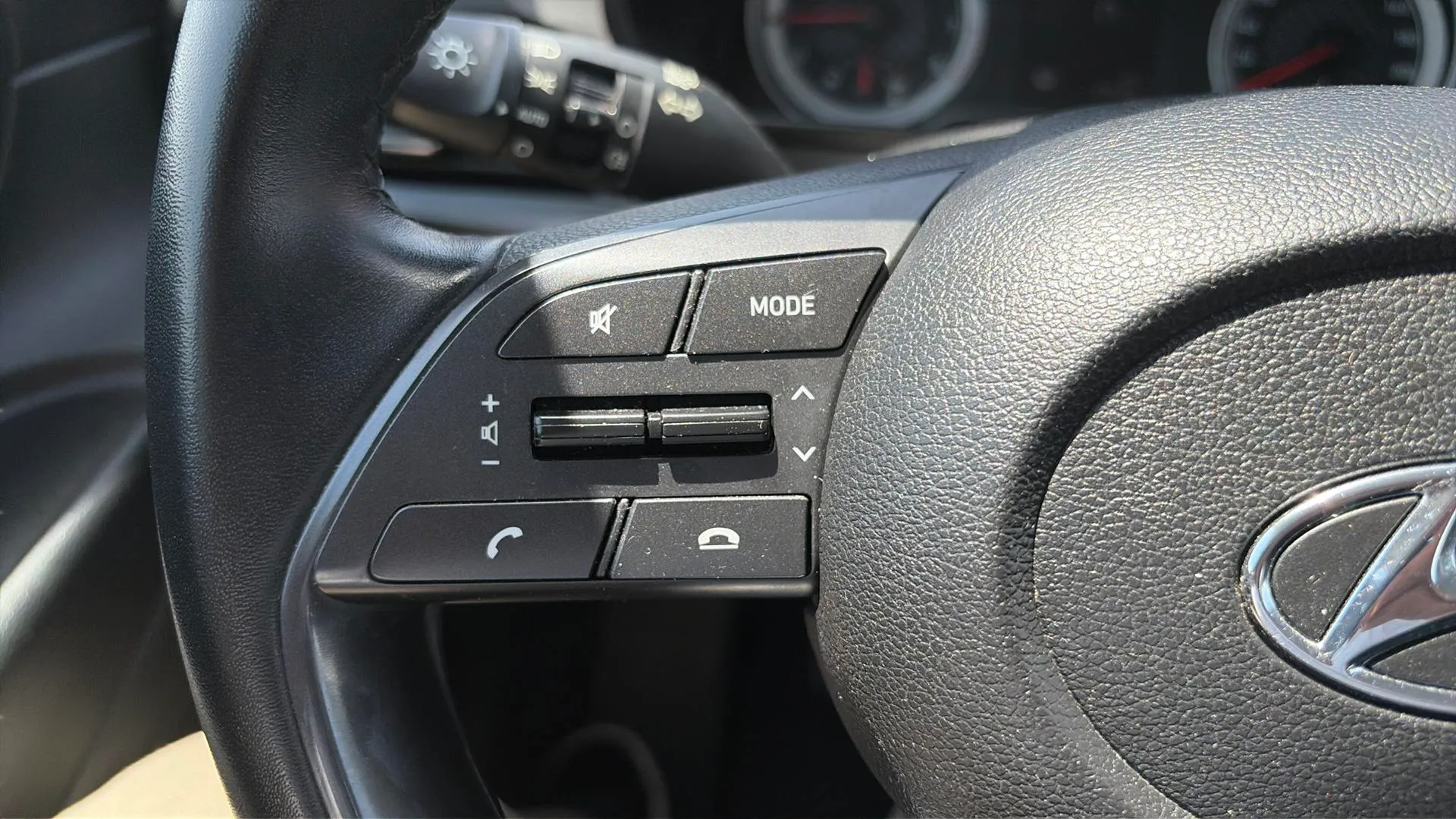 Hyundai Bayon 1.2 MPI Essence - foto 17