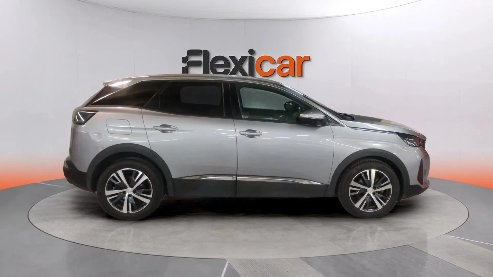 Peugeot 3008 1.5 BlueHDi Allure EAT8 - foto 4