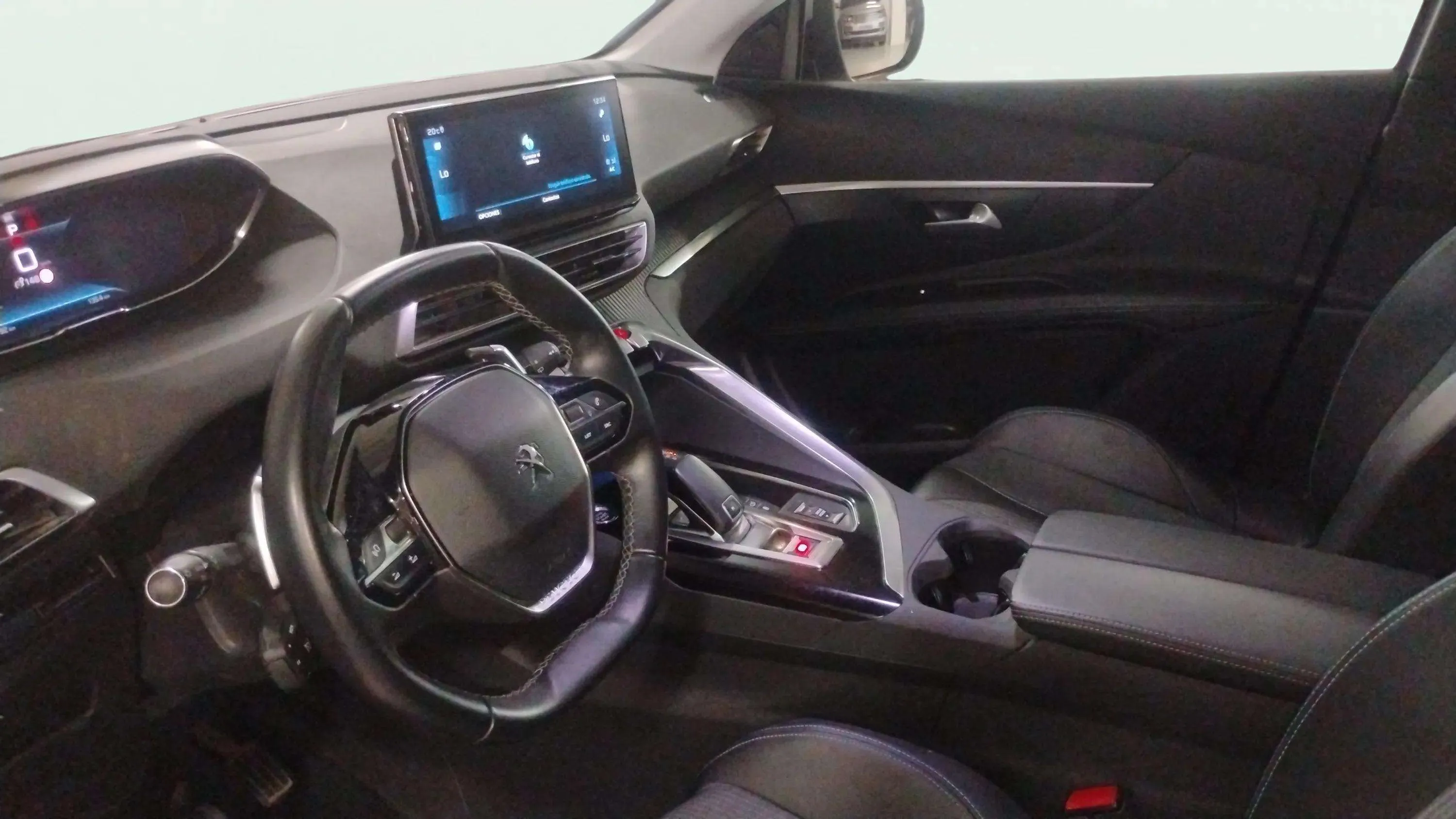 Peugeot 3008 1.5 BlueHDi Allure EAT8 - foto 6