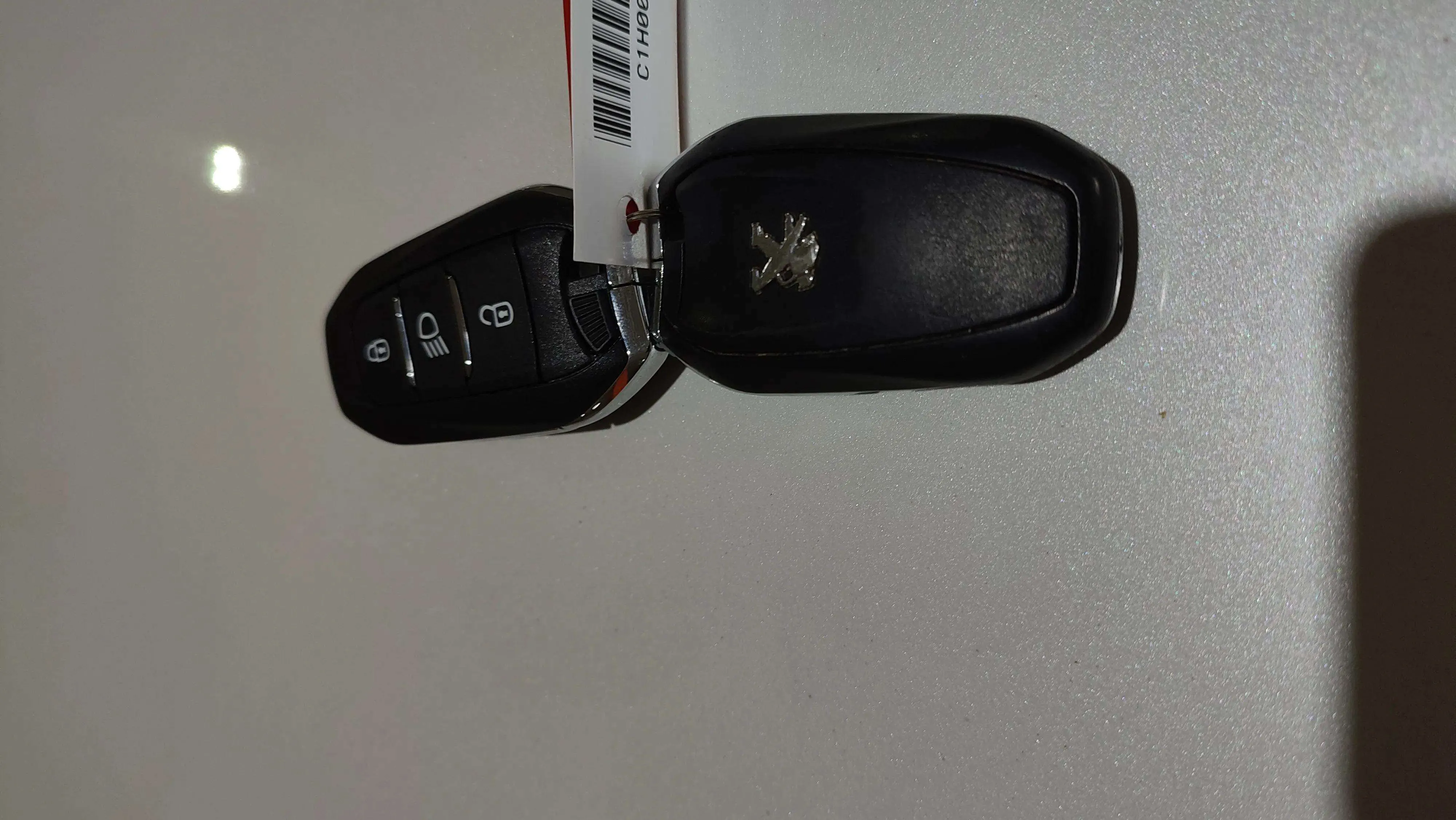 Peugeot 3008 1.2 PureTech Allure EAT8 - foto 24