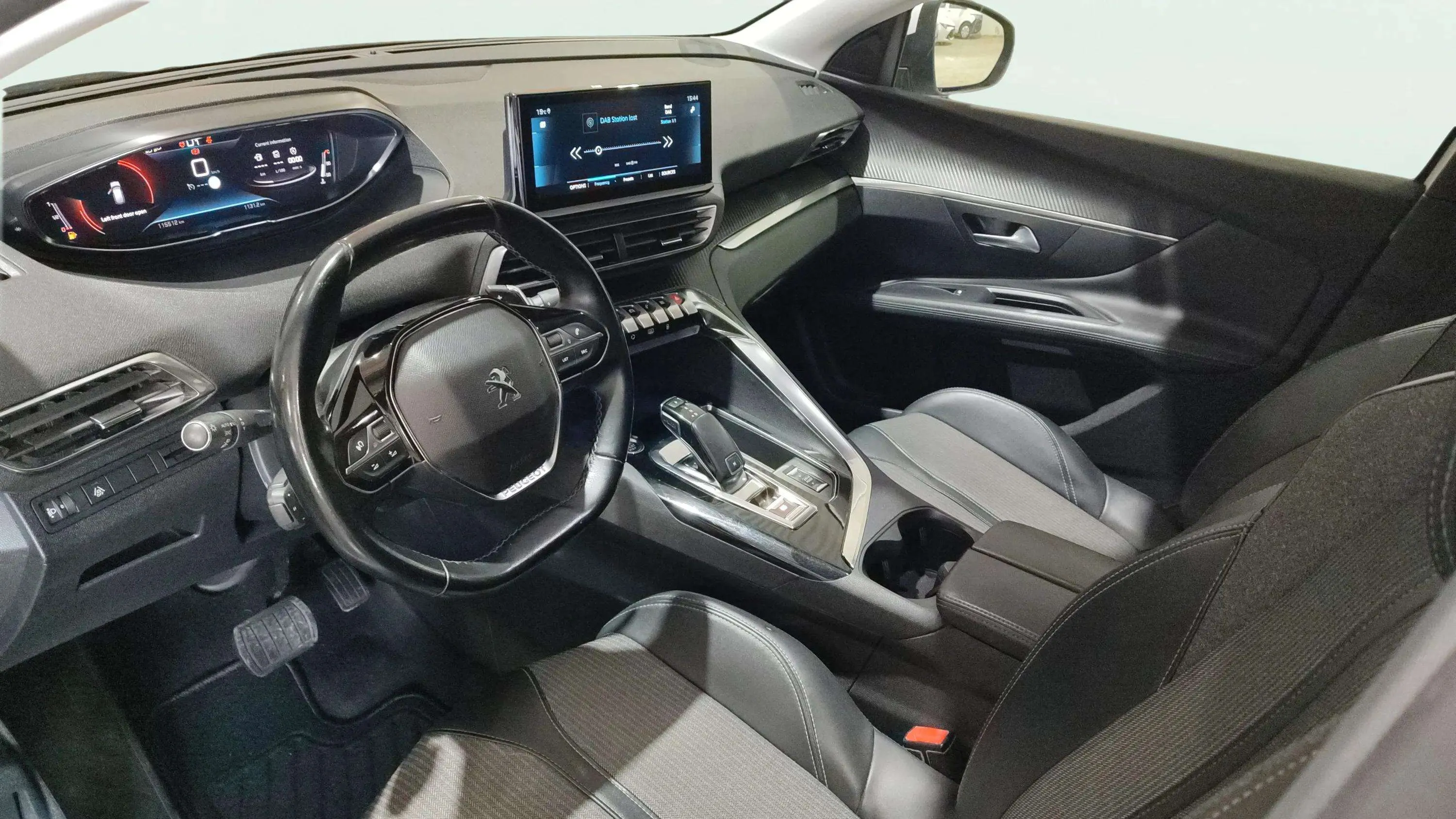 Peugeot 3008 1.2 PureTech Allure EAT8 - foto 6