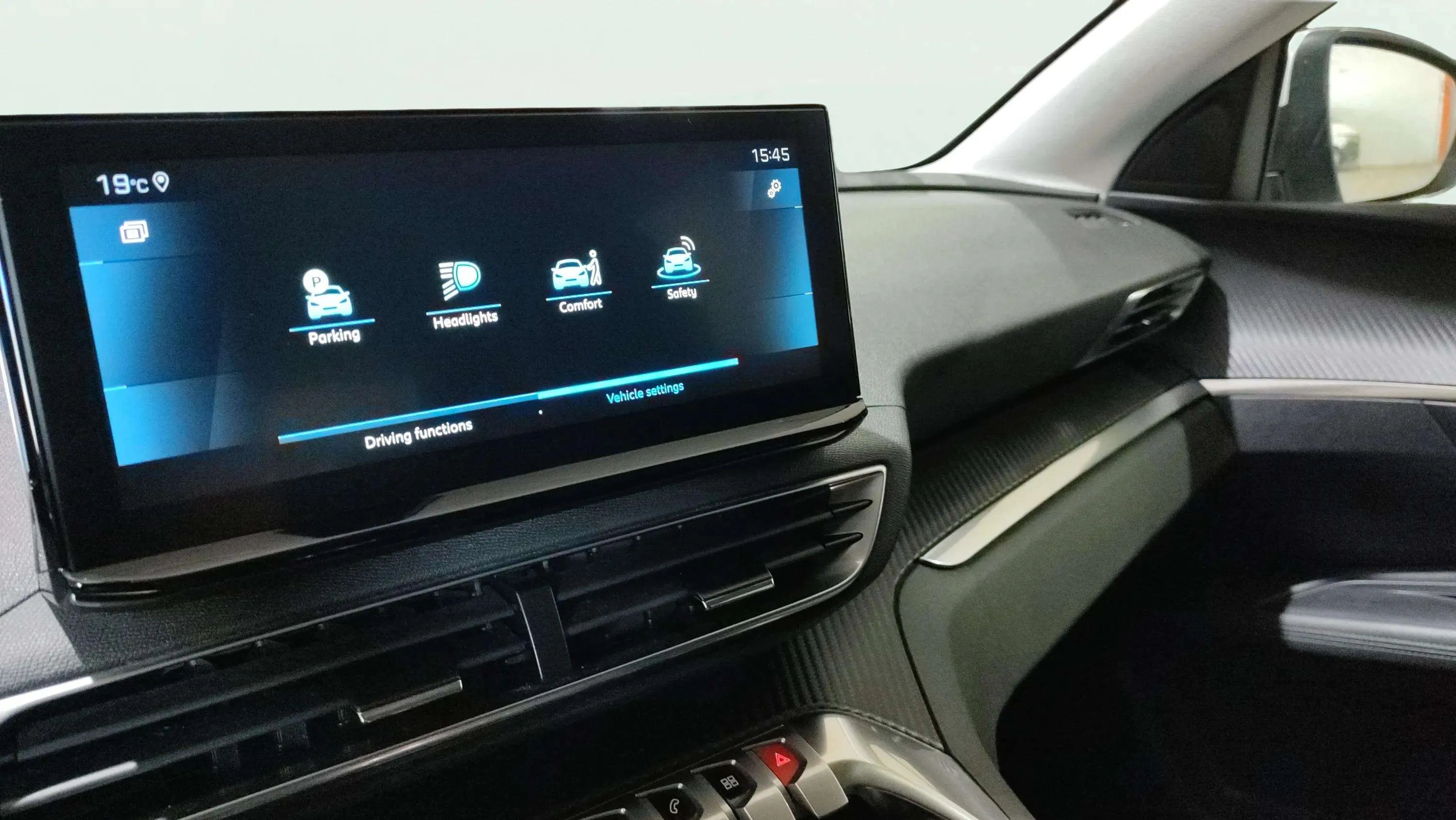 Peugeot 3008 1.2 PureTech Allure EAT8 - foto 13