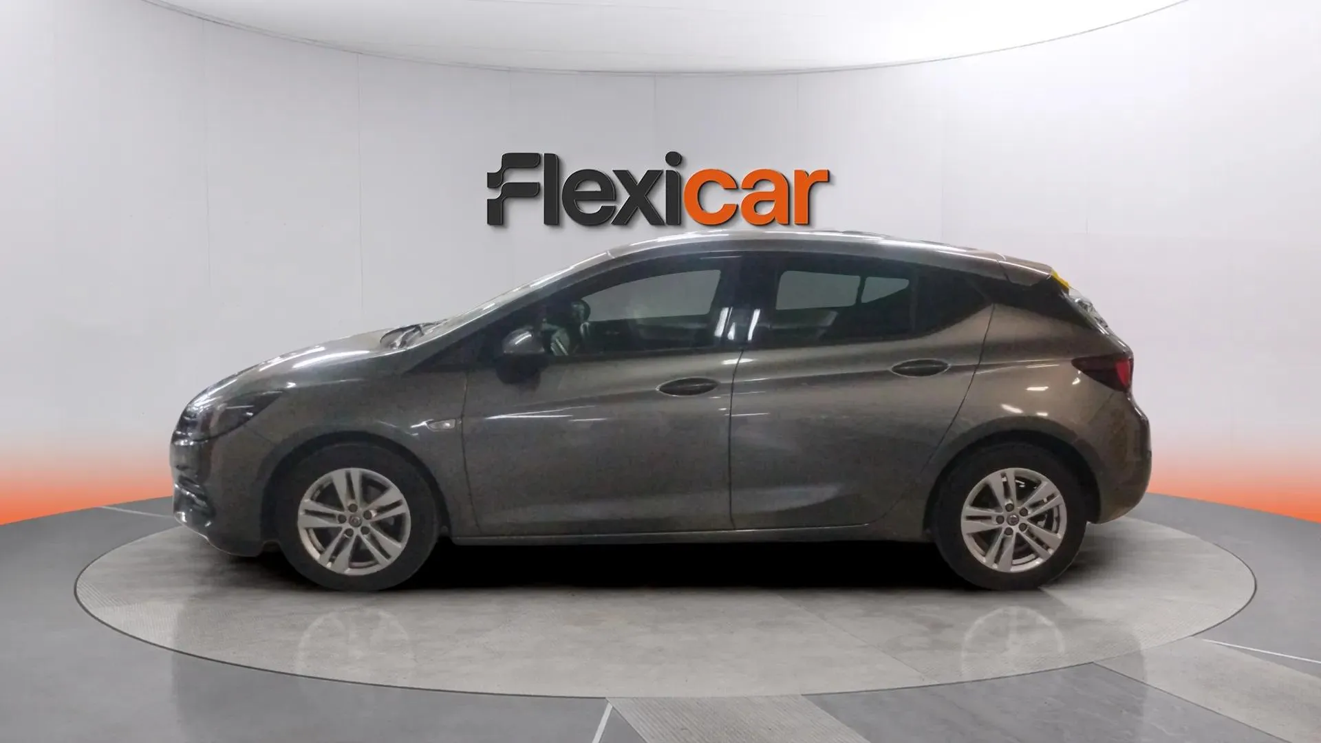 Opel Astra 1.2T SHL 2020 - foto 3